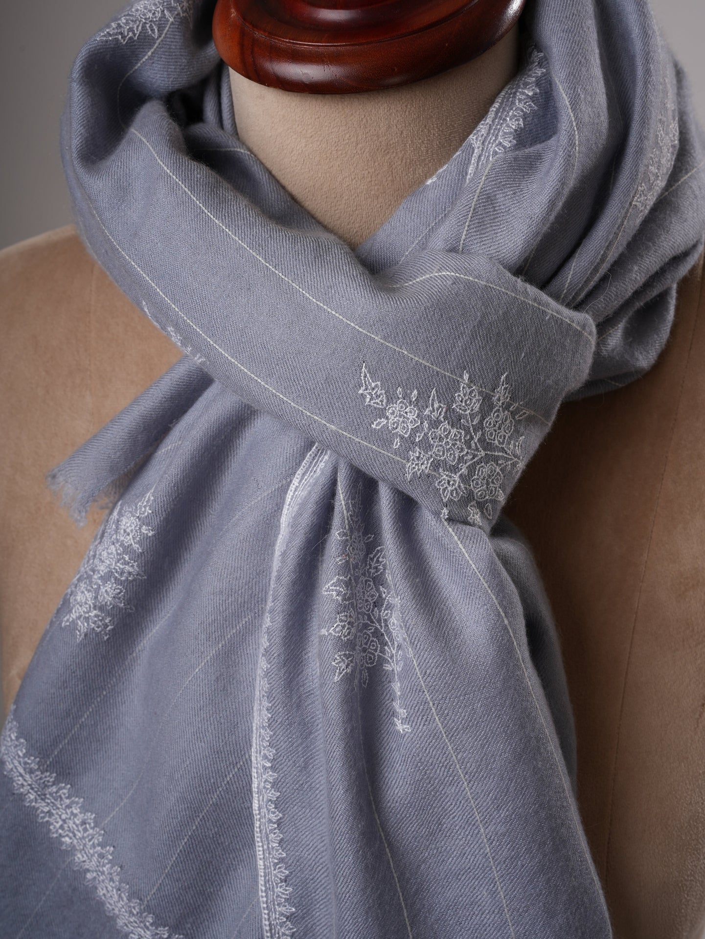 Hand Embroidered Shahkaar Baby Soft Pashmina Shawl – Luxurious Kashmiri Wrap Shahkaar