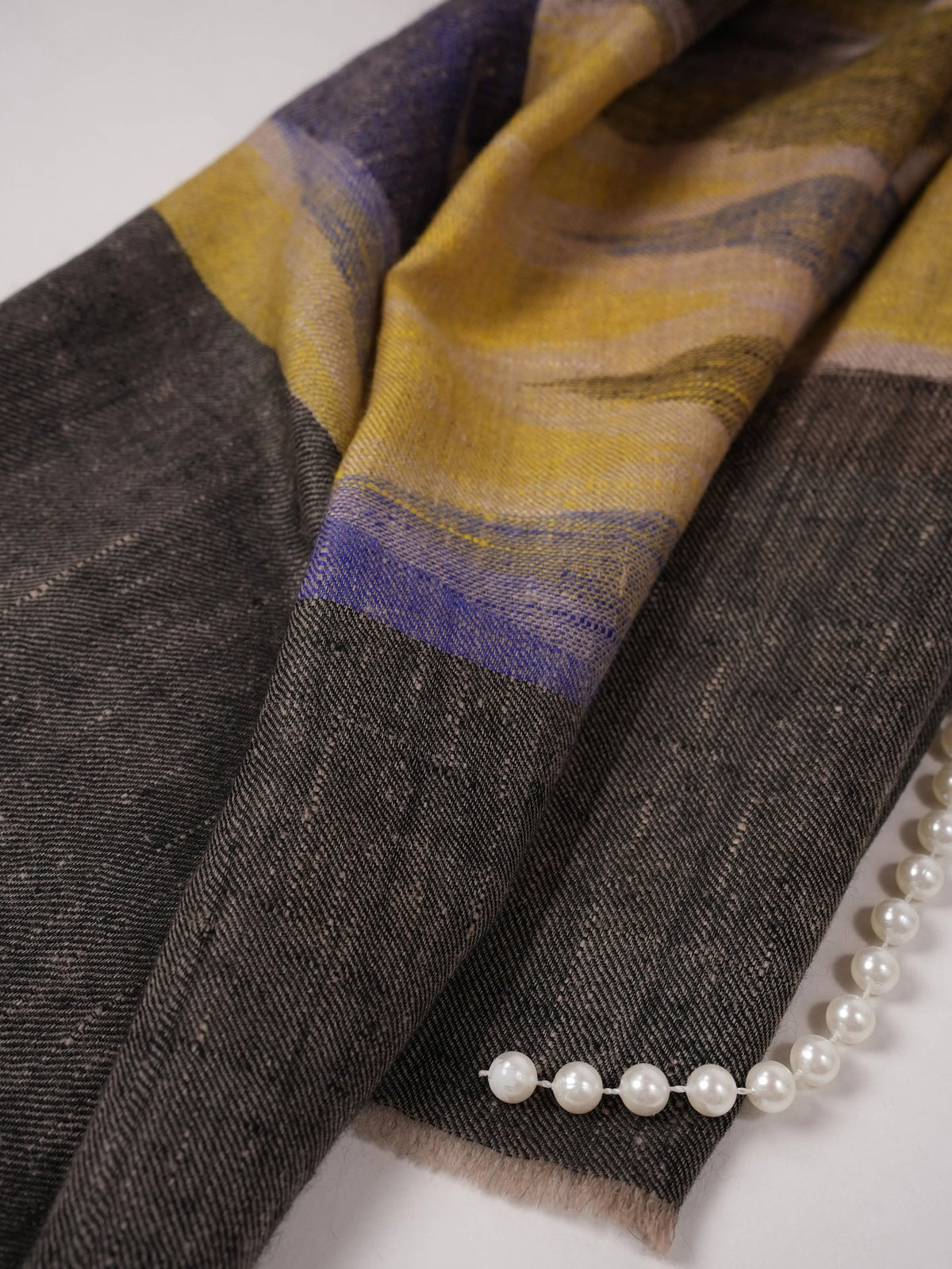 Artisan Crafted featherlight Ikat Pure Pashmina Shawl