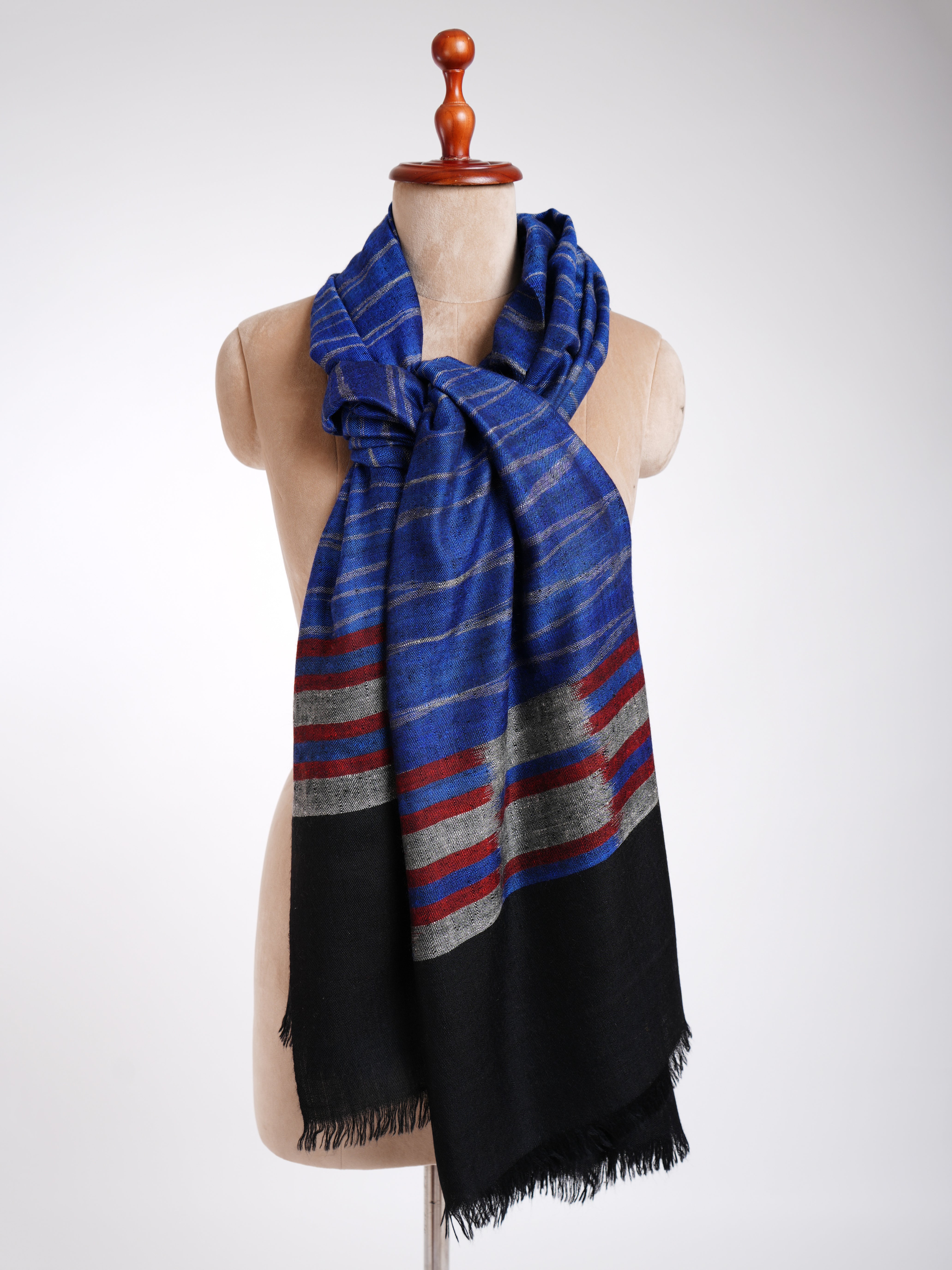 Scialle Pashmina blu contemporaneo