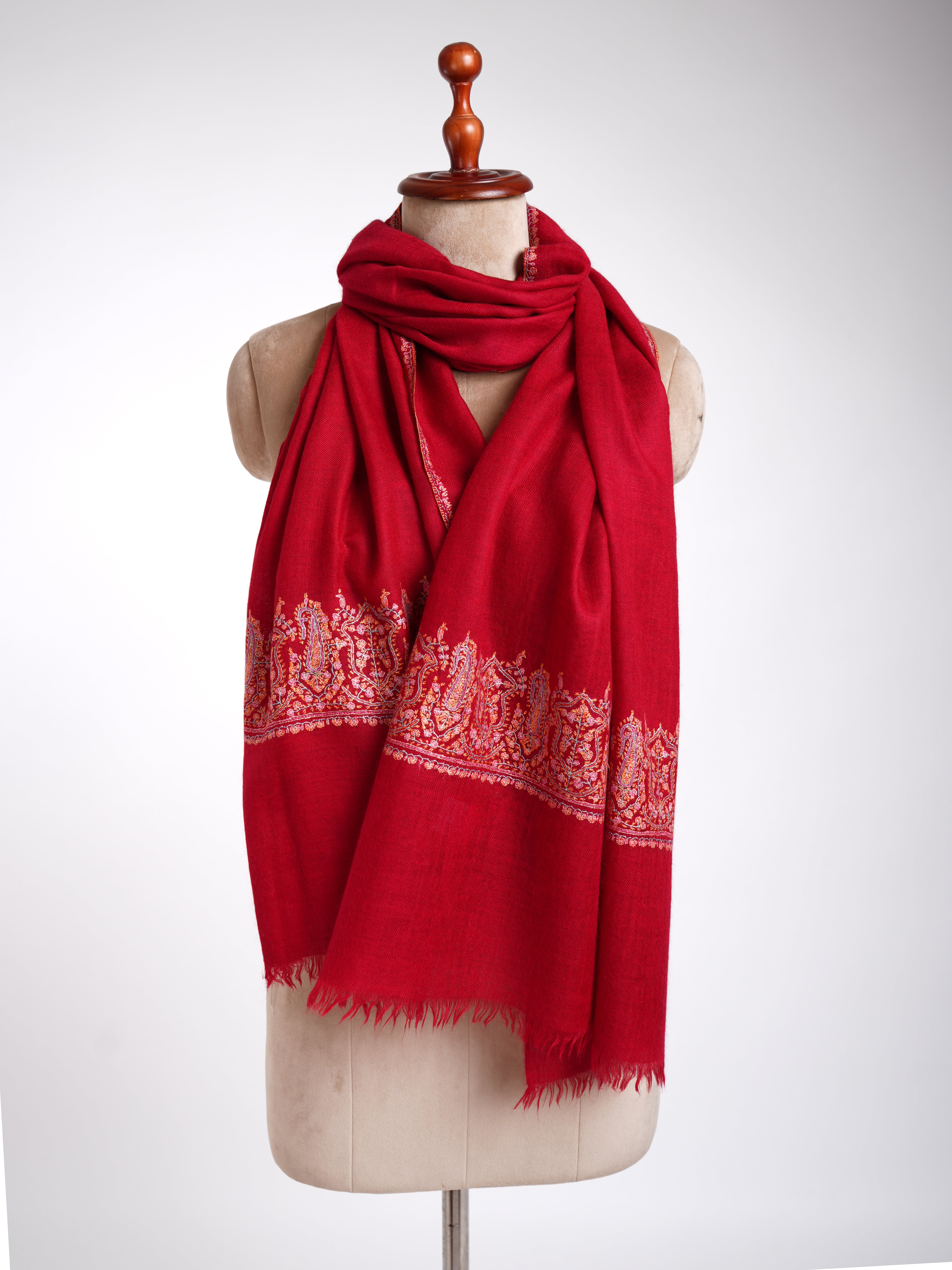 Sciarpa in cashmere ricamata rossa