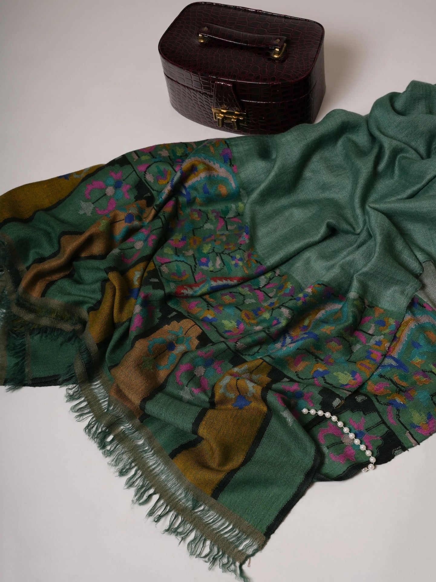 Dual Tone Oversized Handloomed Kani Pashmina Shawl Shahkaar