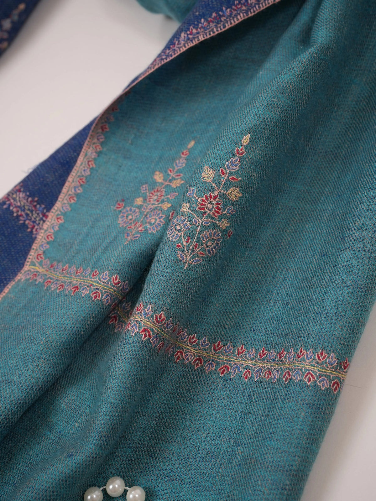 Dual Tone Handwoven Cashmere Scarf with Buteh Sozni Embroidery from Kashmir Shahkaar.com