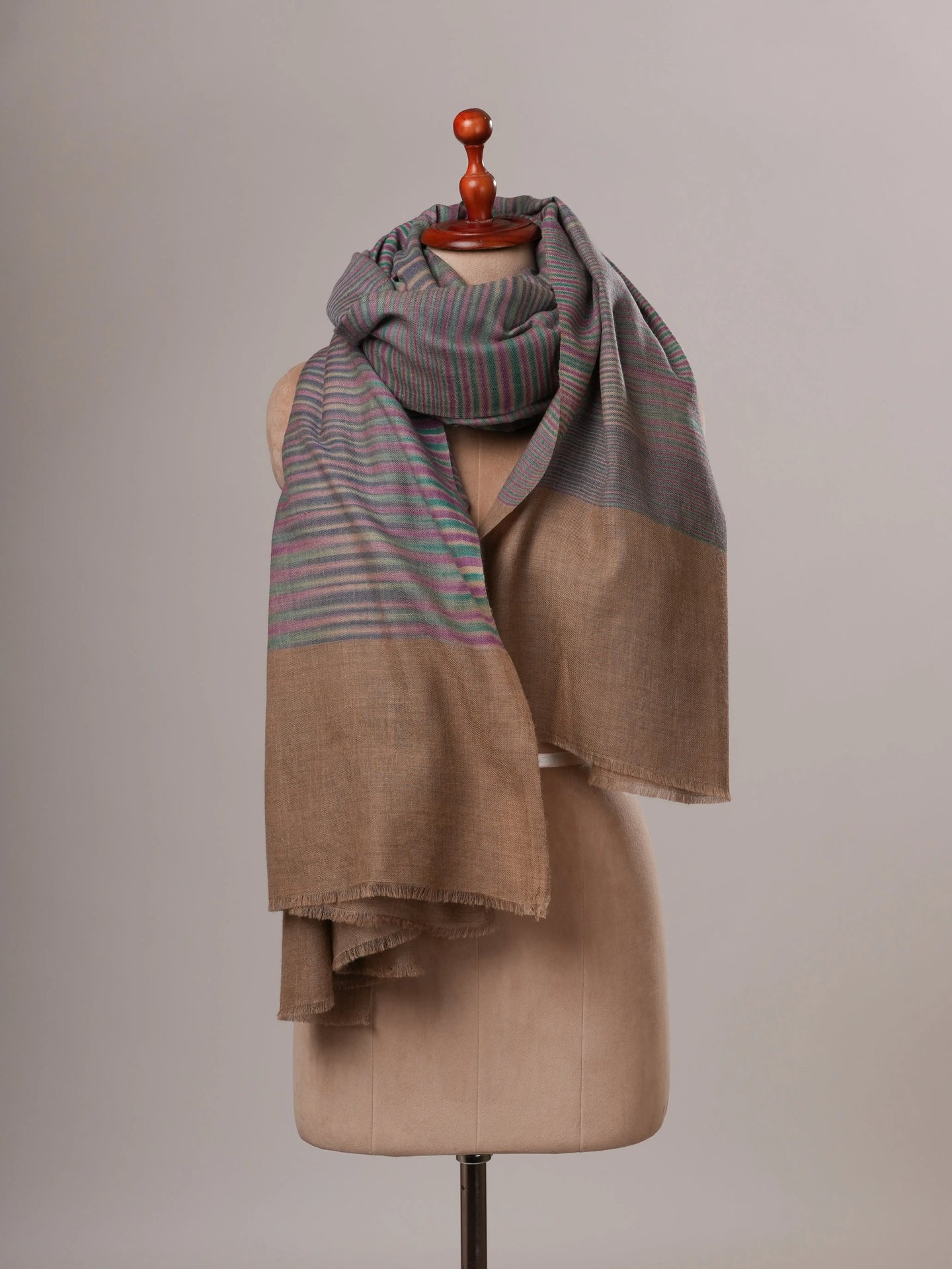 Featherlight Oversized Handwoven Kashmiri Pashmina Shawl Shahkaar