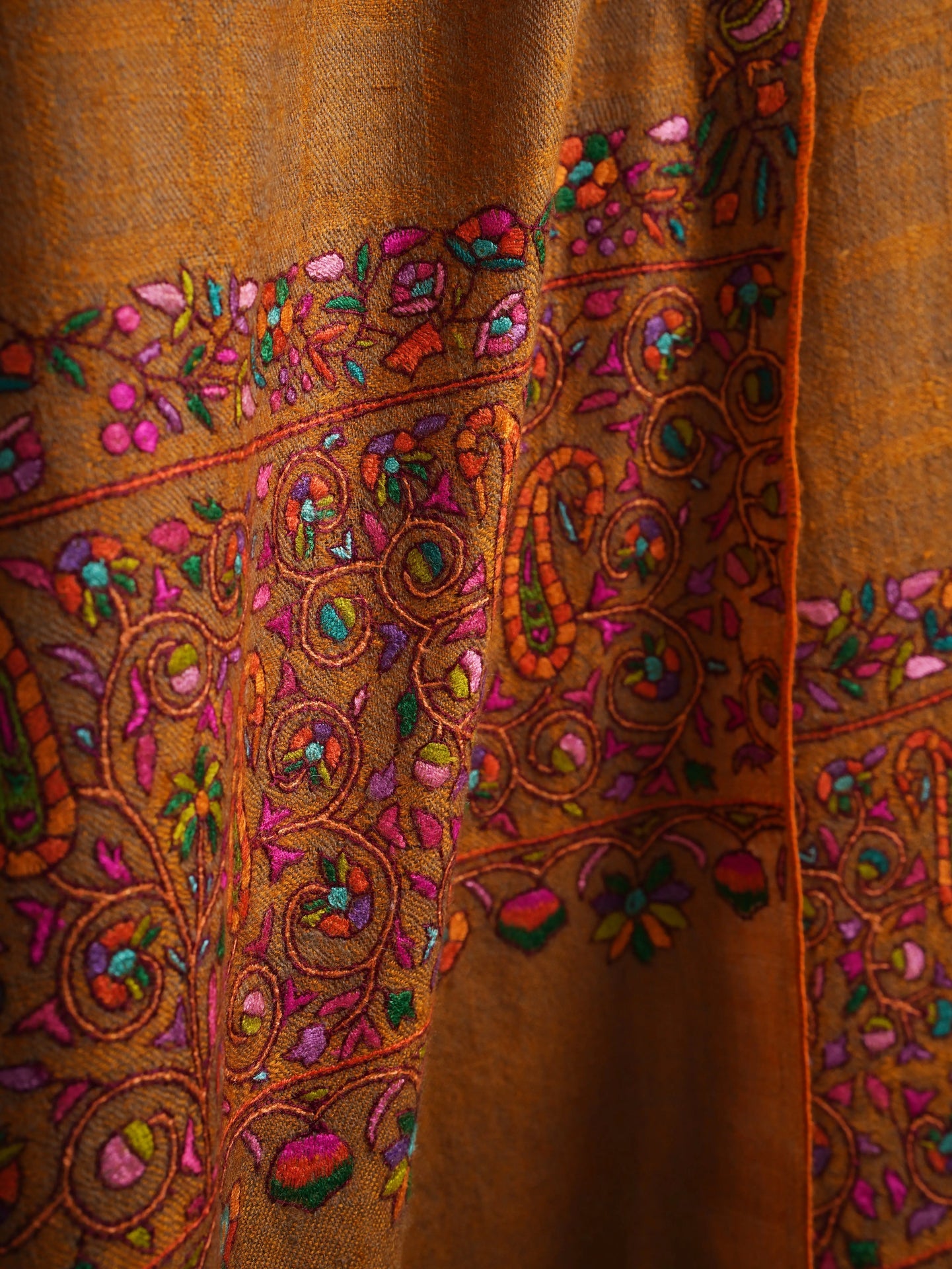 Gold Check with Palla Embroidered Pure Pashmina Shawl Shahkaar