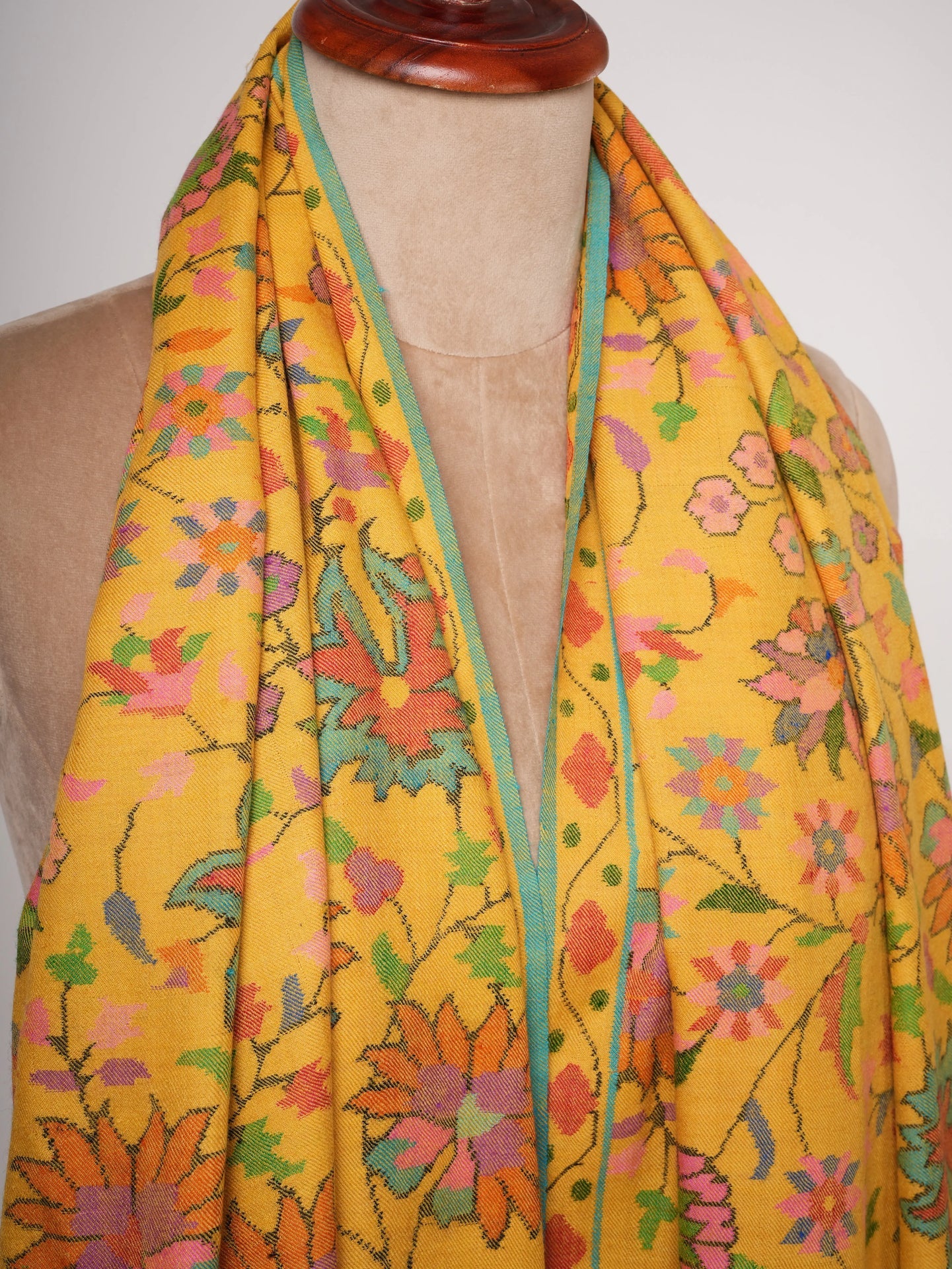 Handloomed Authentic Kani Pashmina Shawl Shahkaar