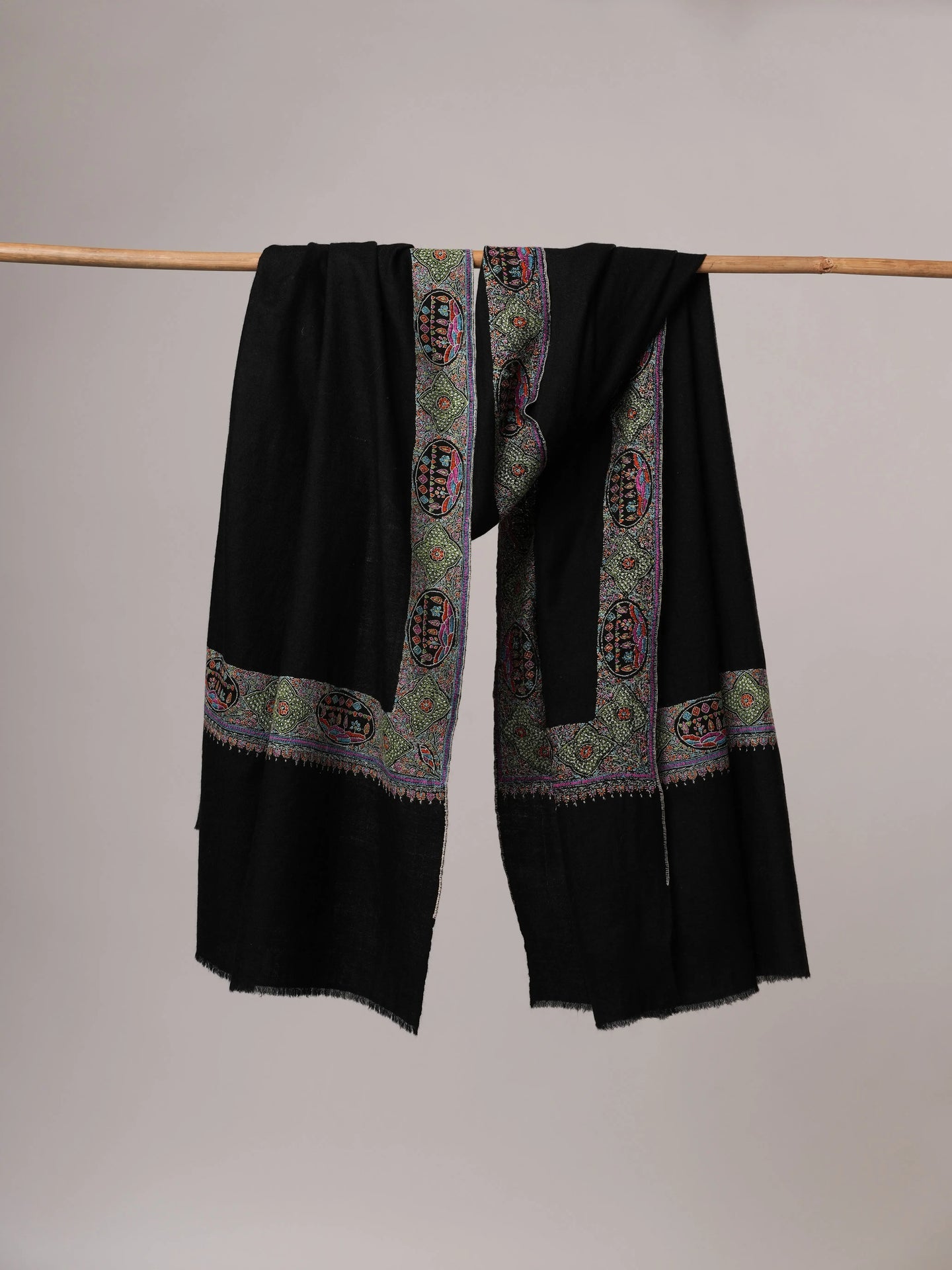 Handspun Black Daur Hand Embroidered Pashmina Shawl Shahkaar