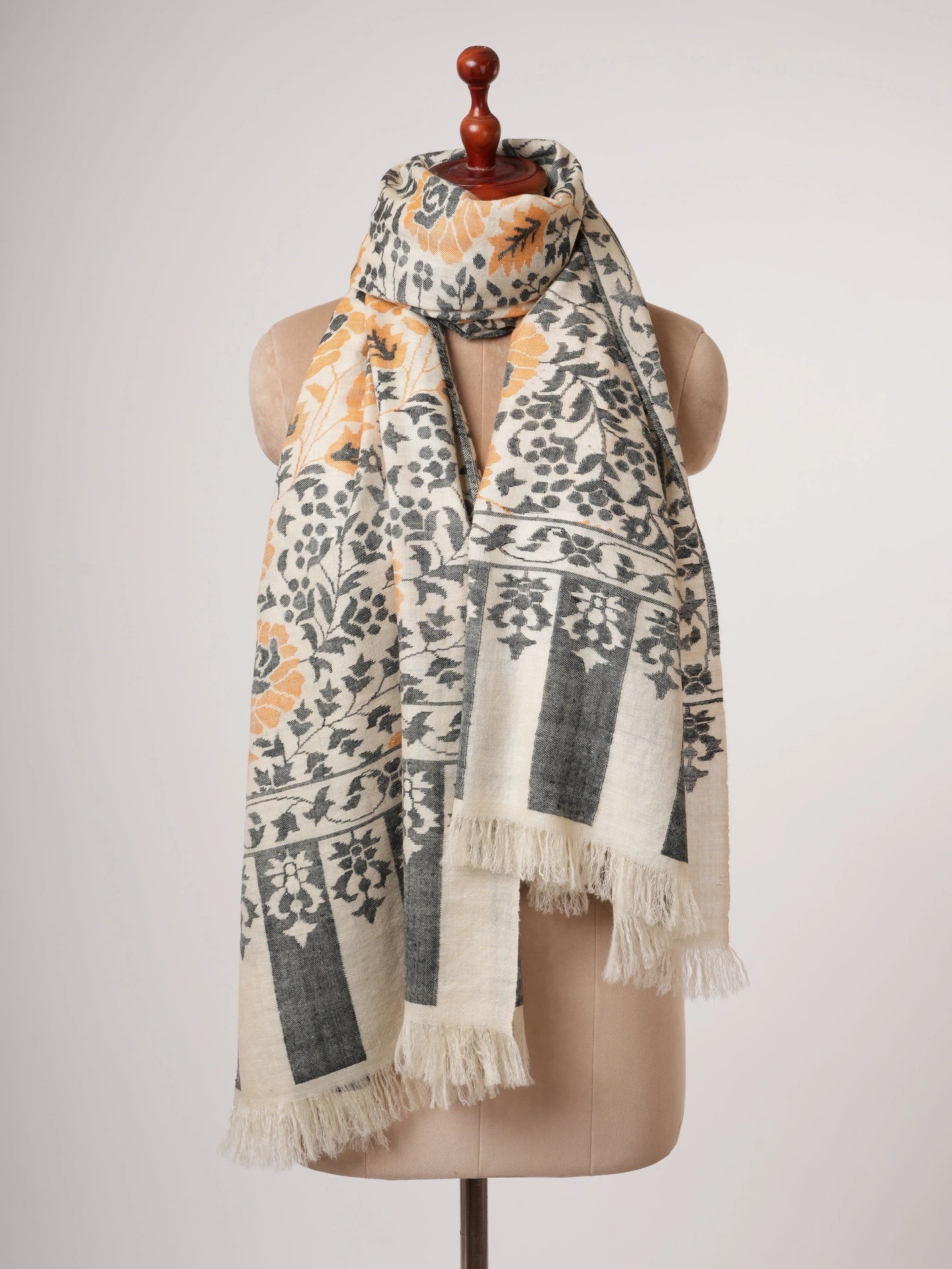 Handspun Luxuriously Soft Handwoven Kani Pashmina Jamavar Shawl Shahkaar