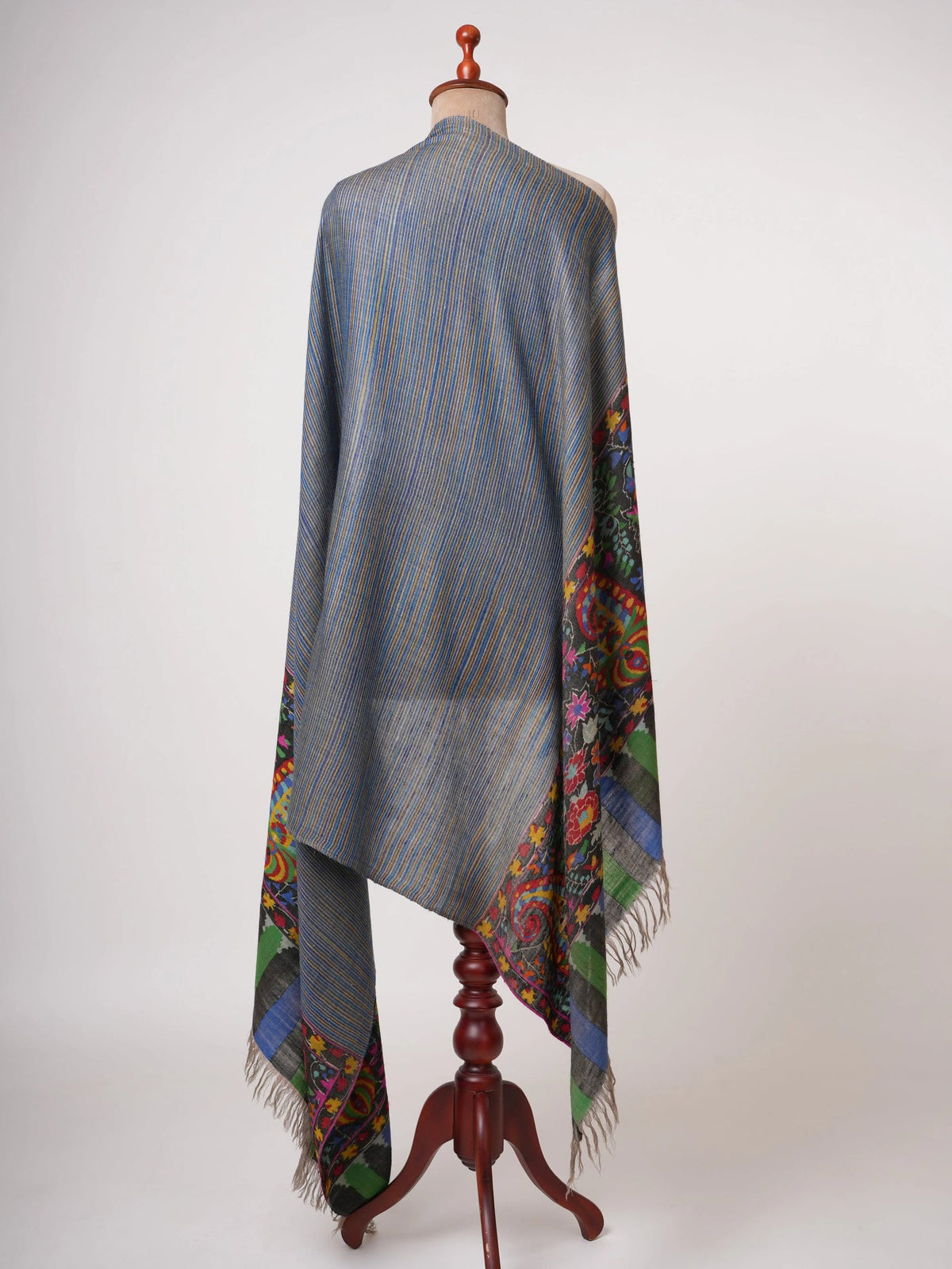 Handwoven Kashmiri Kani Pashmina Shawl with Traditional Motifs Shahkaar