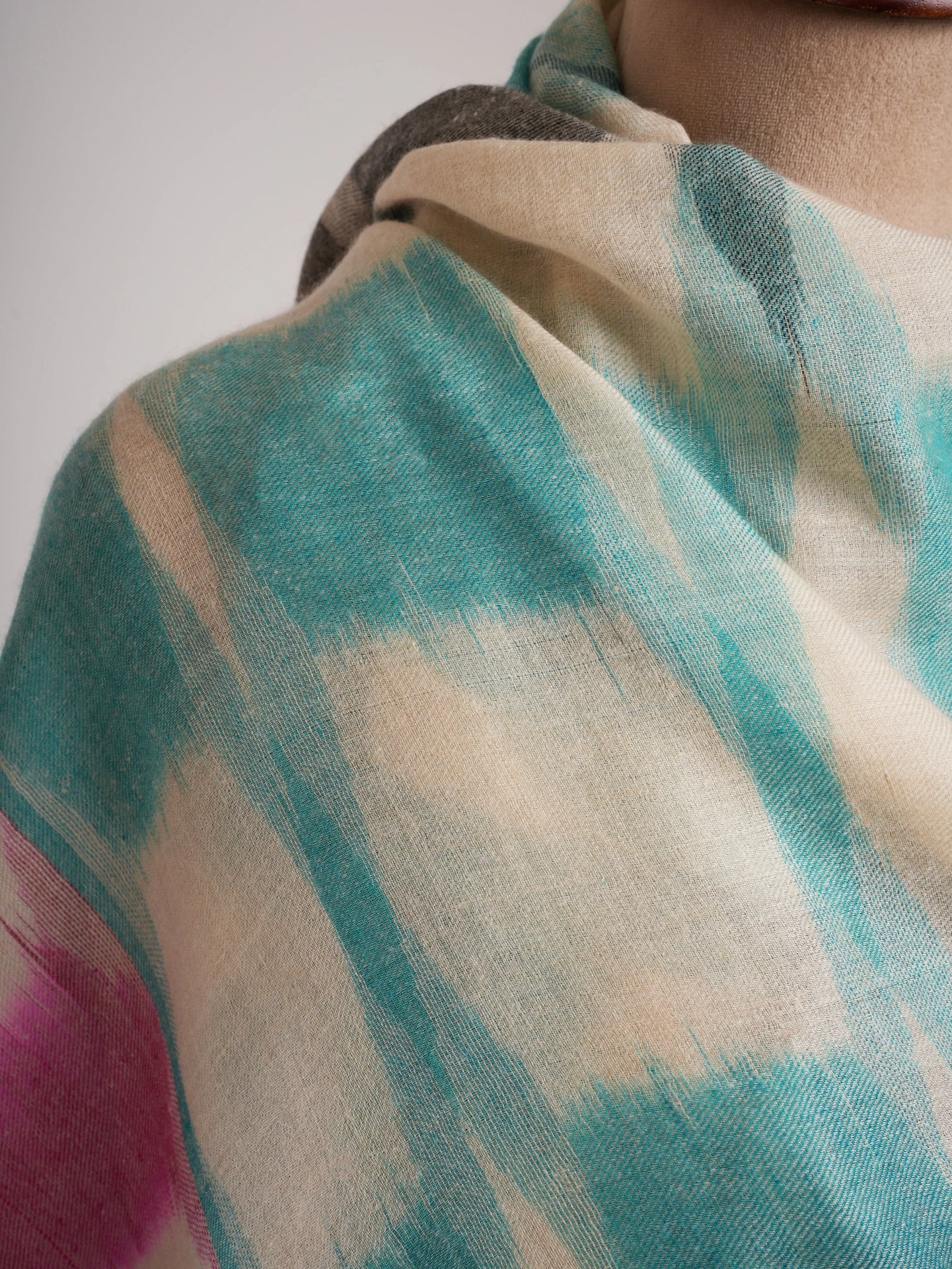 Handwoven Soft Featherlight Pashmina Shawl Shahkaar
