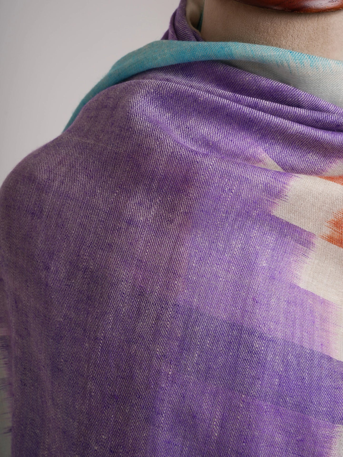 Ikat Handwoven Pure Kashmiri Pashmina Shawl Shahkaar