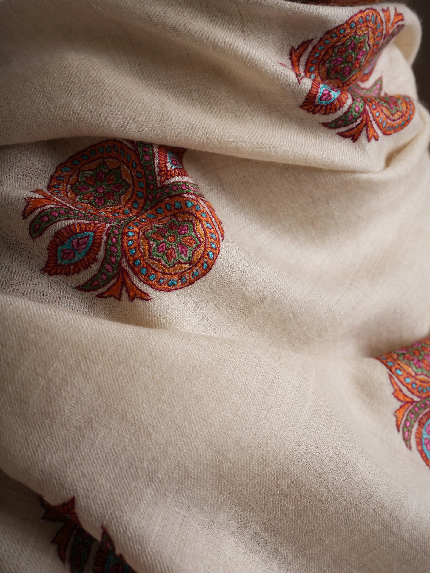 Ivory Pashmina Shawl with Booti Sozni Embroidery Shahkaar