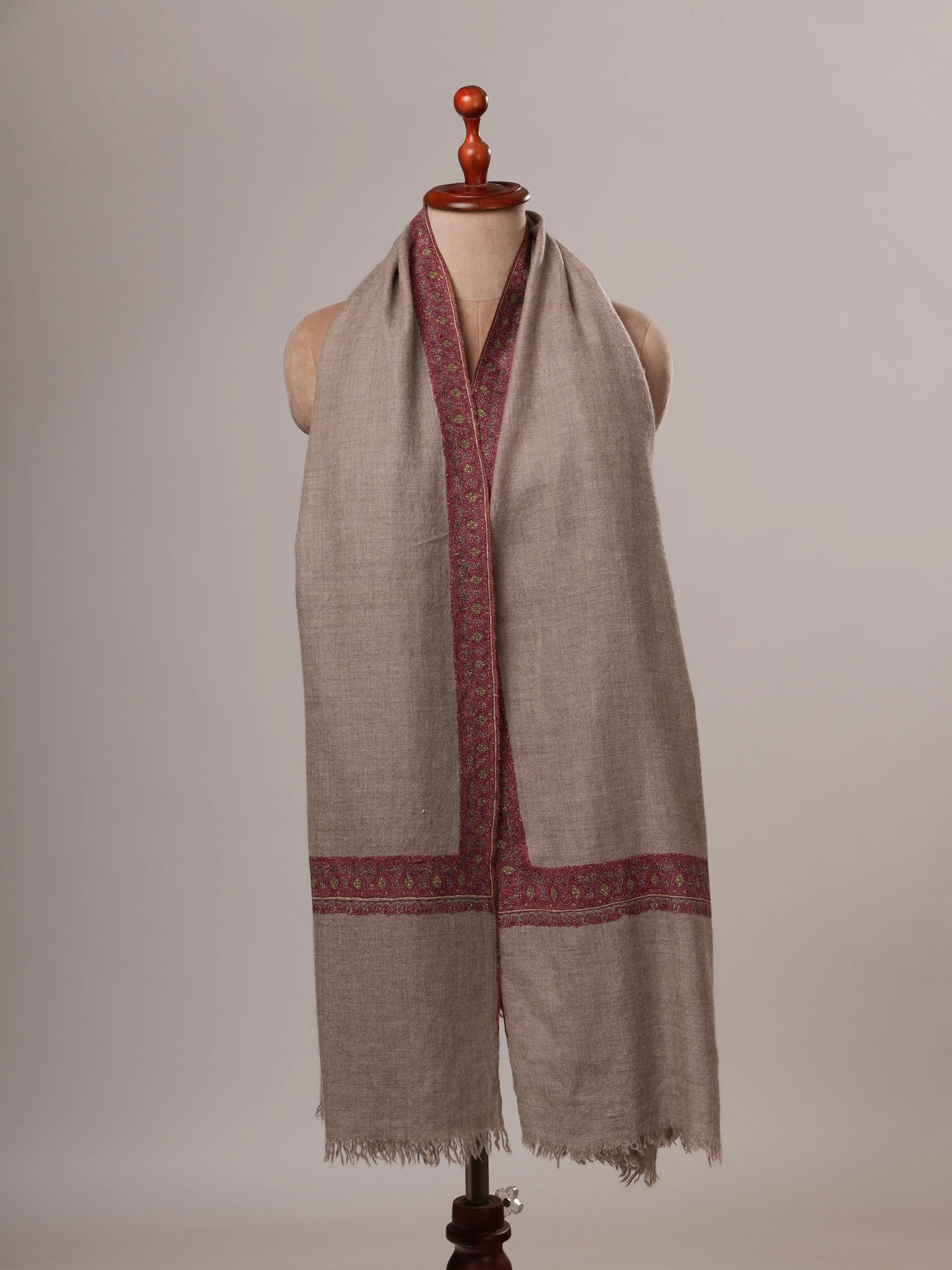 Natural Grey Handspun Neem Daur Soft Pashmina Shawl Shahkaar