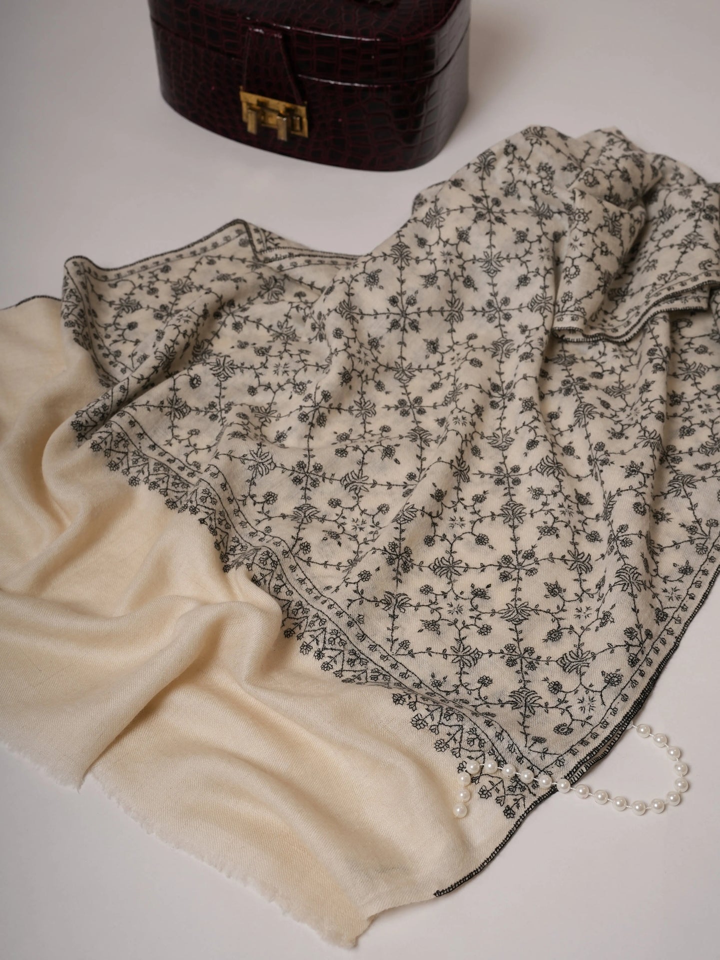 Natural White All Over Neem Jali Handwoven Cashmere Scarf Shahkaar