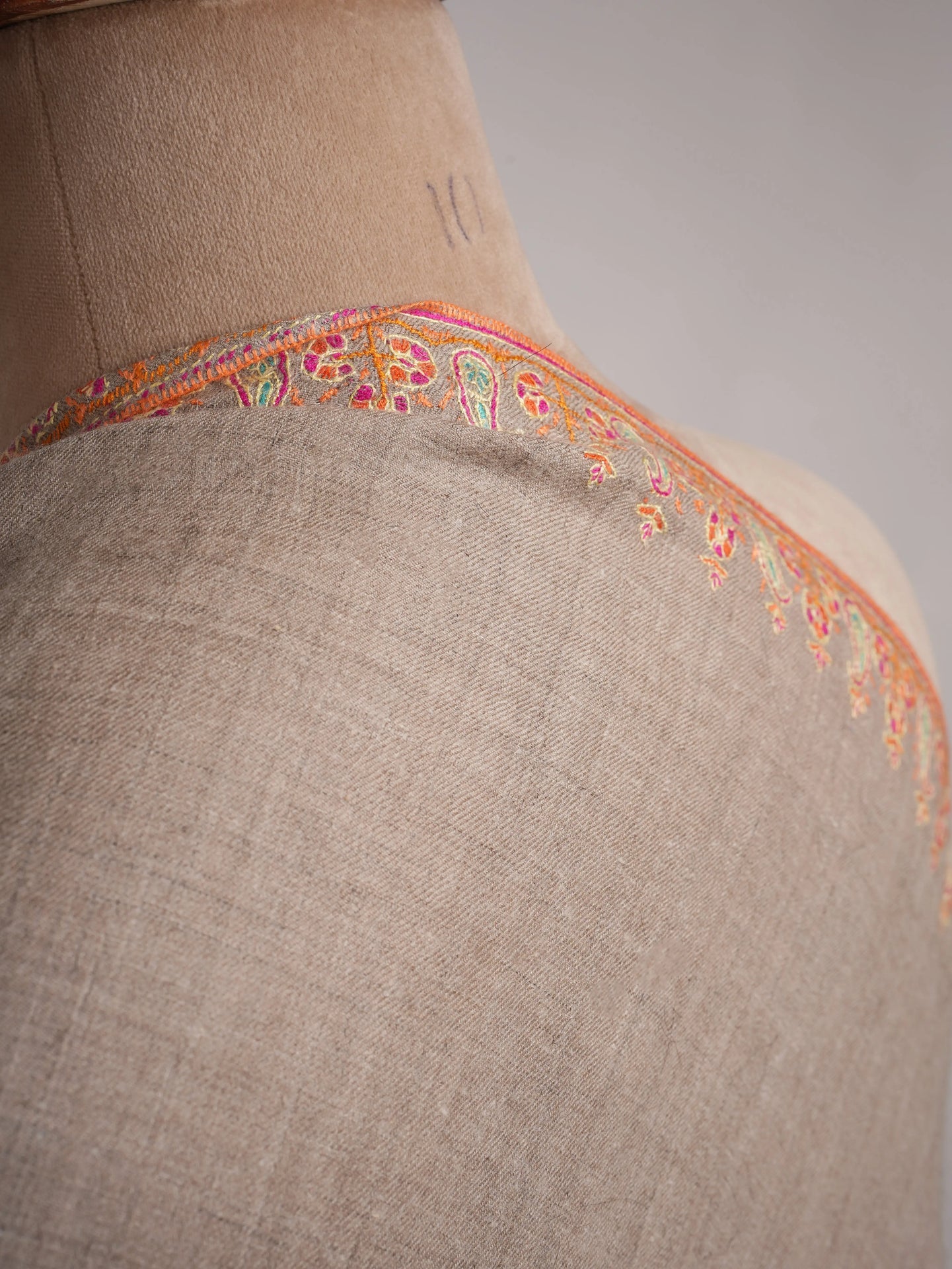 Natural Zati Palla Embroidered Pashmina Shawl Shahkaar