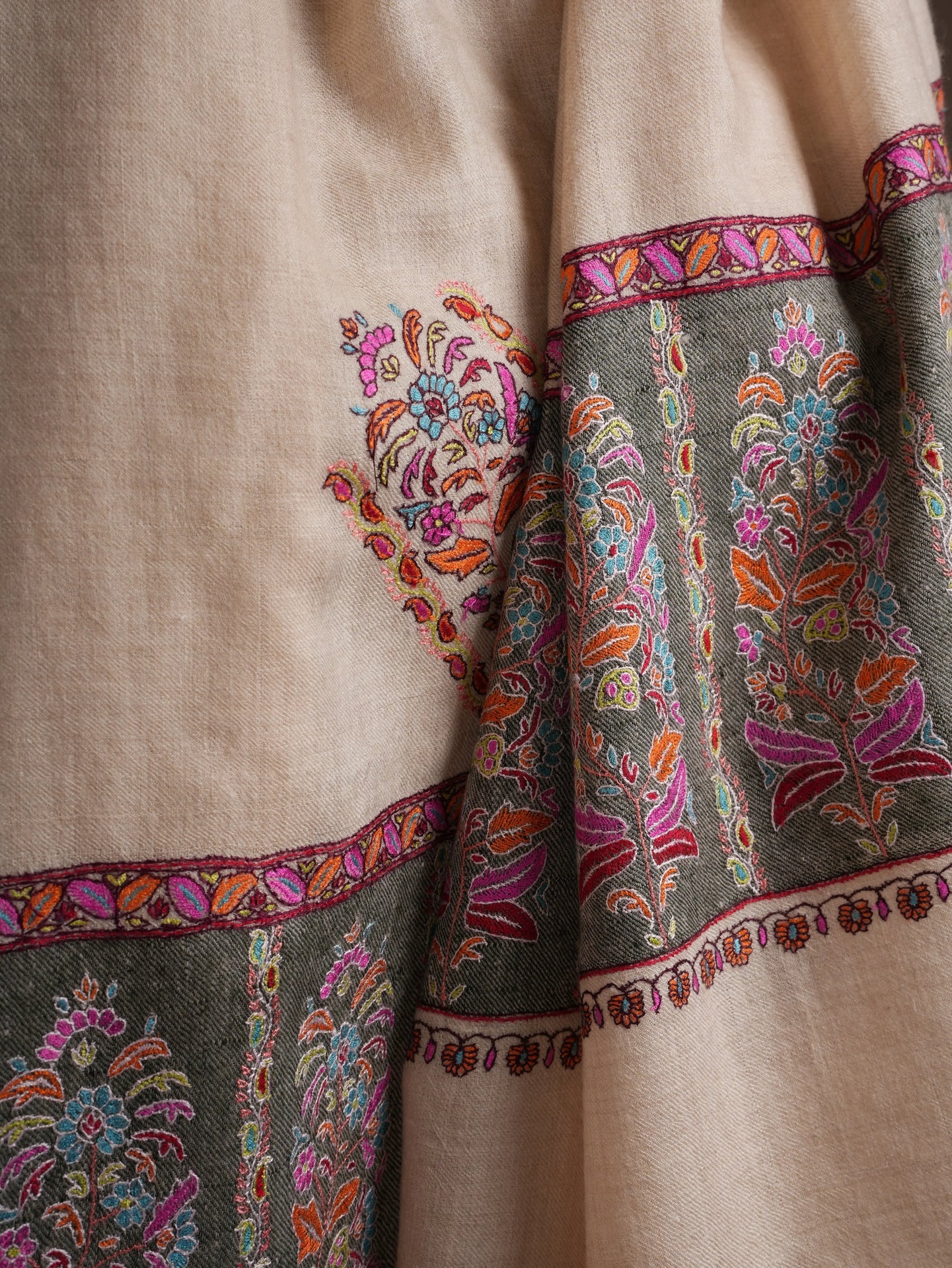 Off white Embroidered Luxury Pashmina Shawl Shahkaar