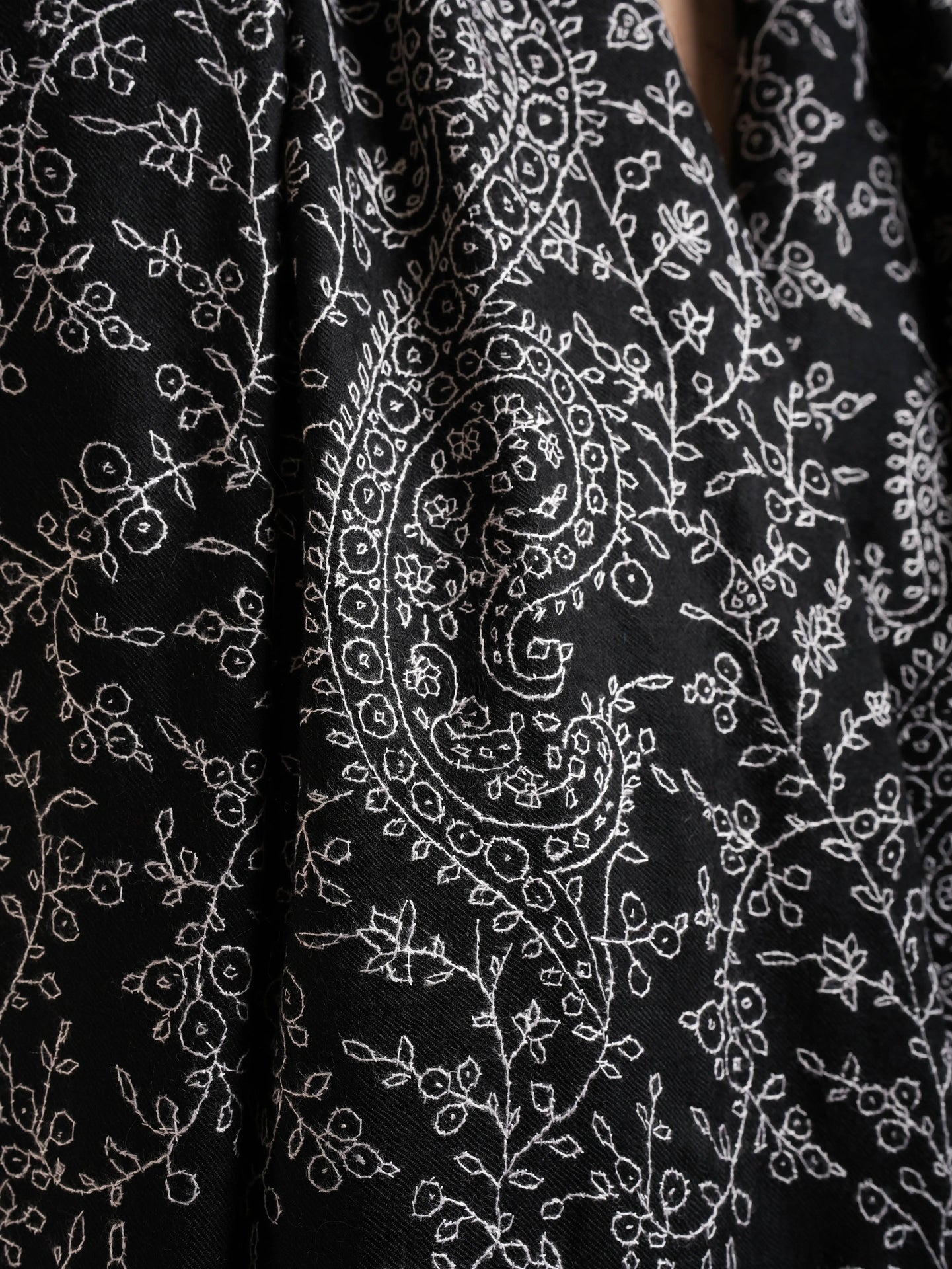 Oversized Sozni Embroidered Black Indian Pashmina Wrap Shahkaar