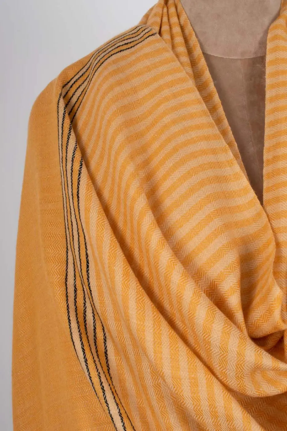 PETERBOROUGH - 40x80" Shahkaar