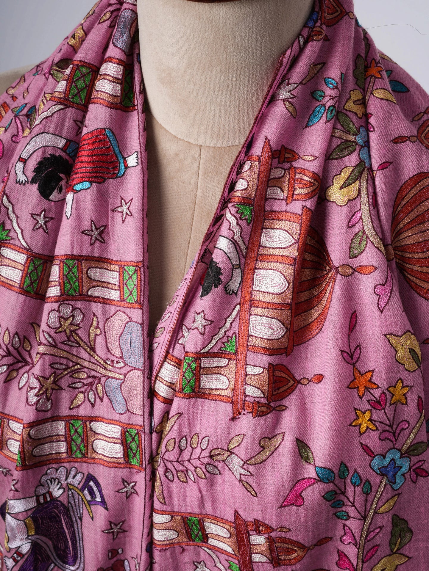 Pink Hand Embroidered Cashmere Scarf – Art Silk Zari Detailing Shahkaar