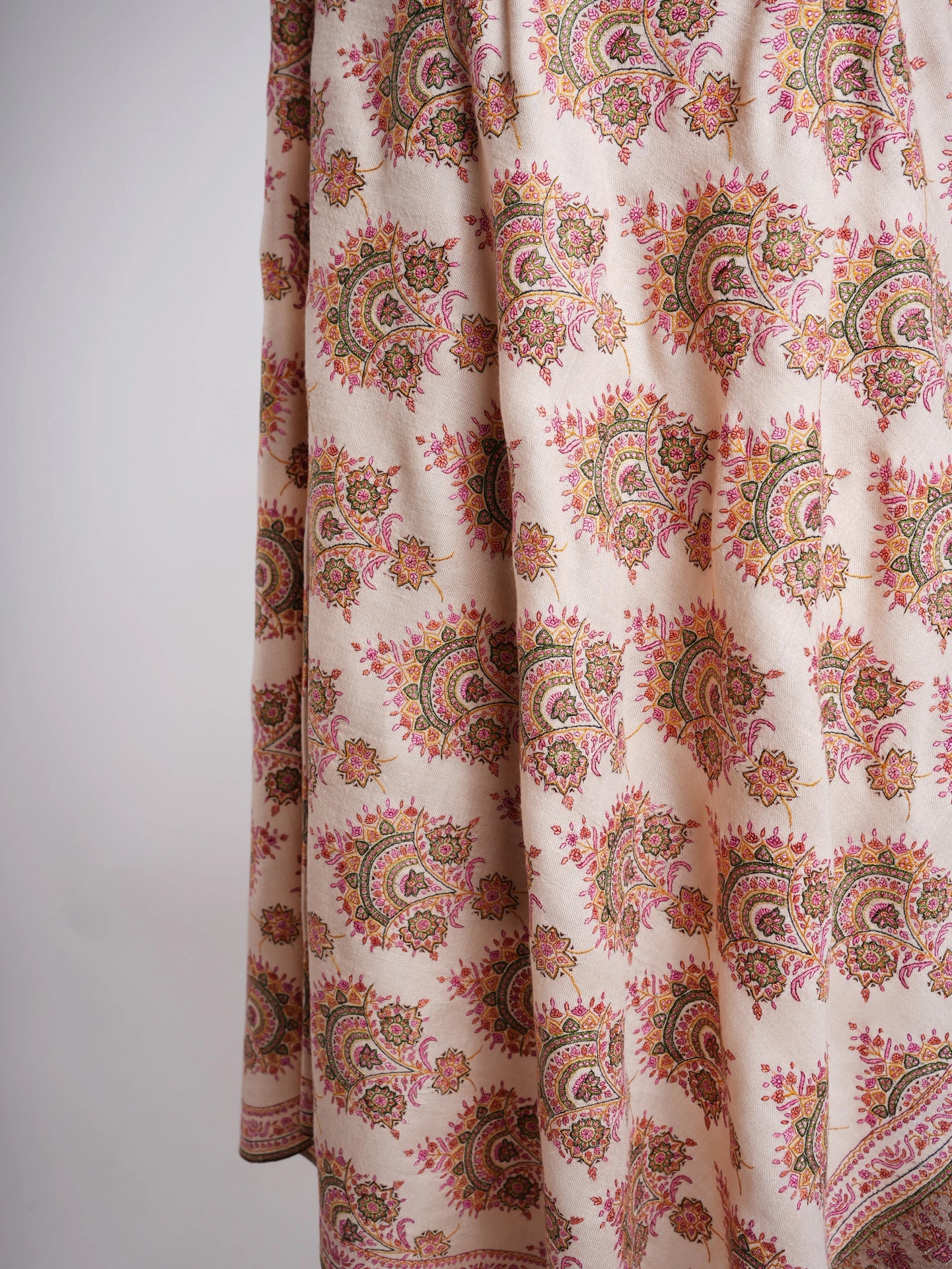Silk Sozni Hand Embroidered Butah Pashmina Shawl Natural Shahkaar