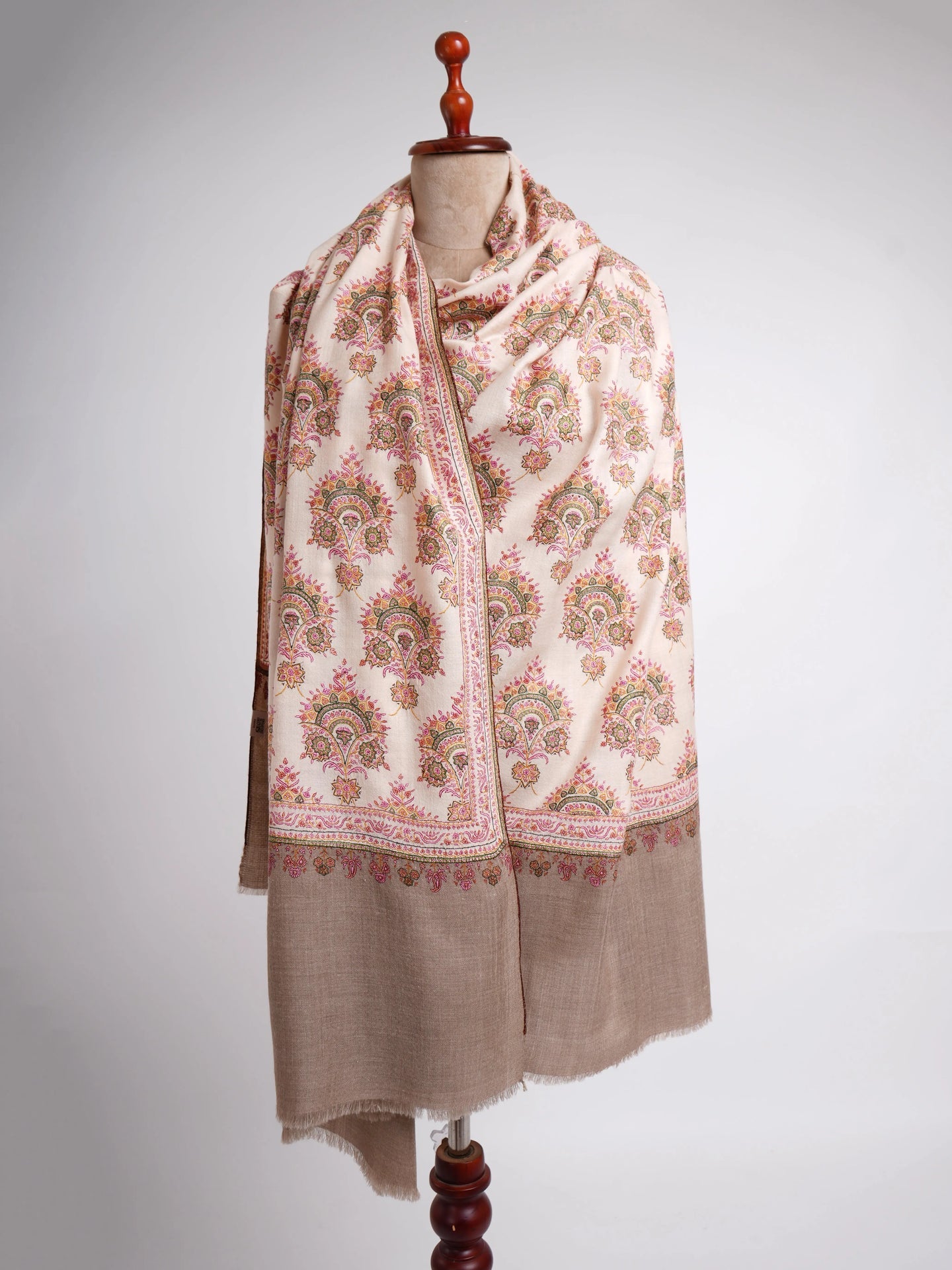Silk Sozni Hand Embroidered Butah Pashmina Shawl Natural Shahkaar