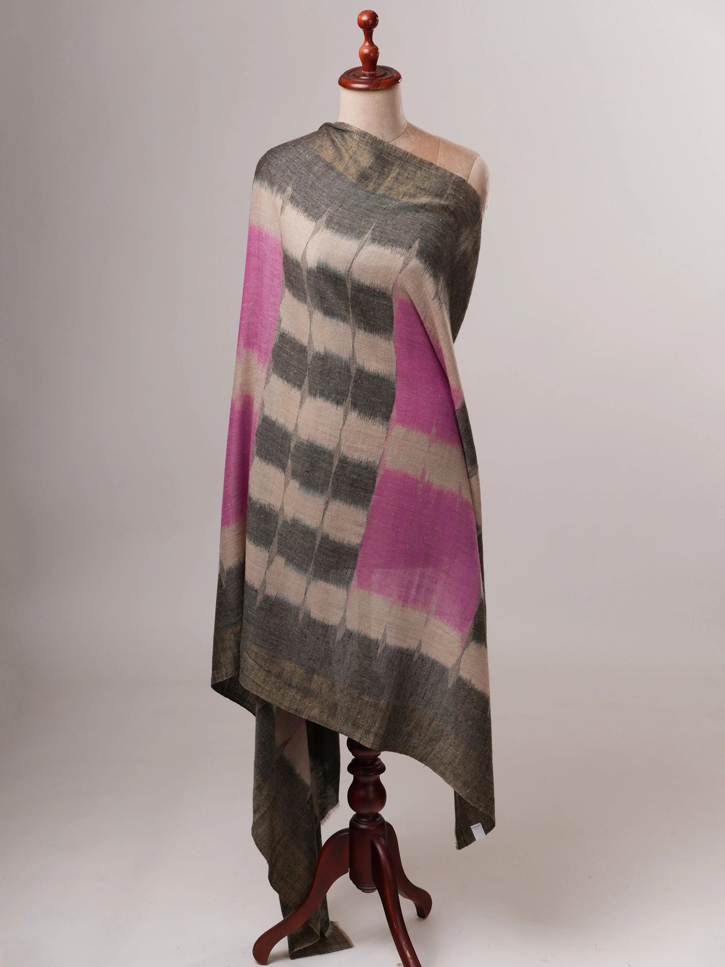 Ikat Handloom Pashmina Shawl in Pink Black with Zari End Detailing Shahkaar