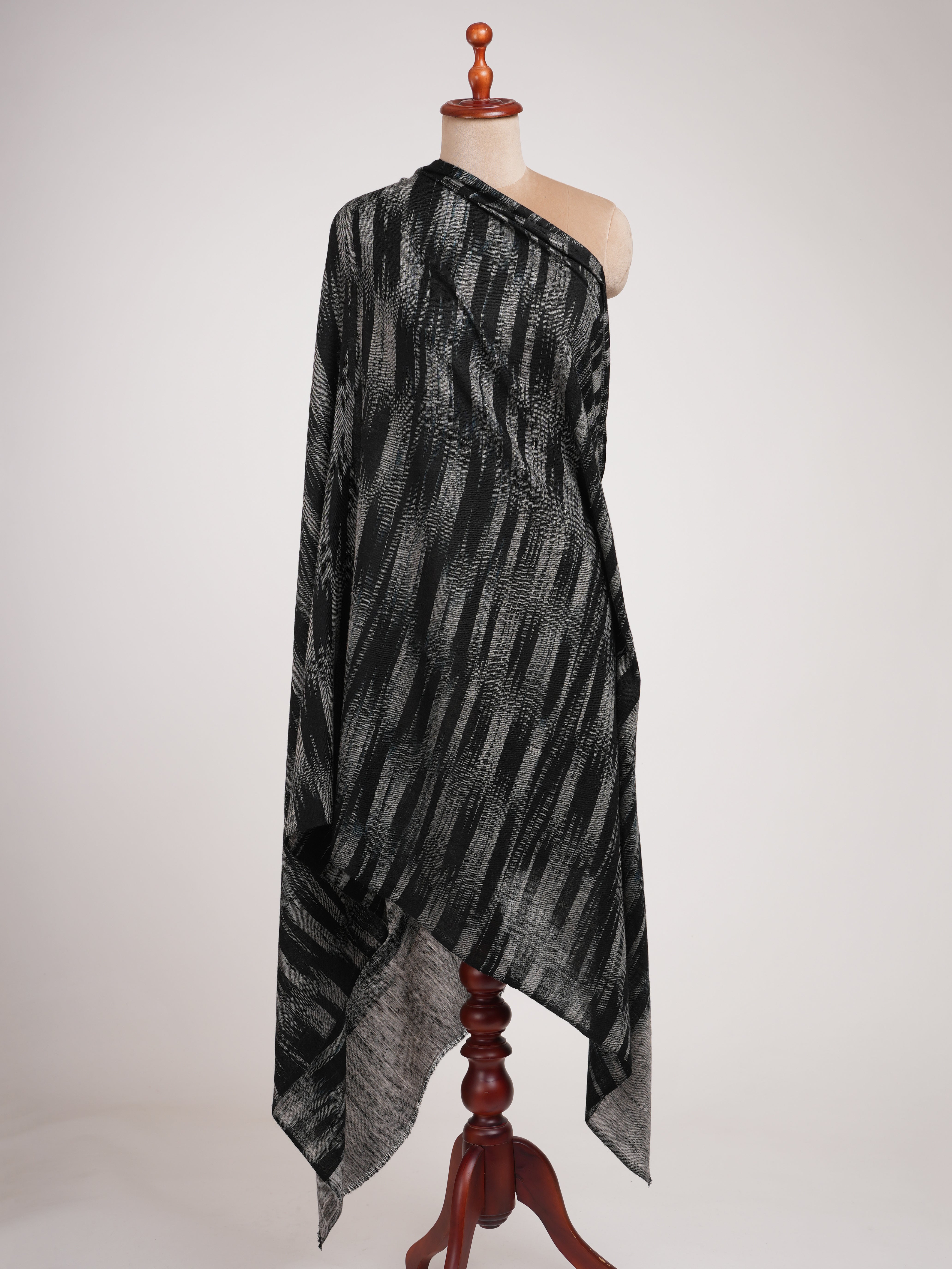 Black and White Handwoven Space Dye Ikat Pashmina Shawl