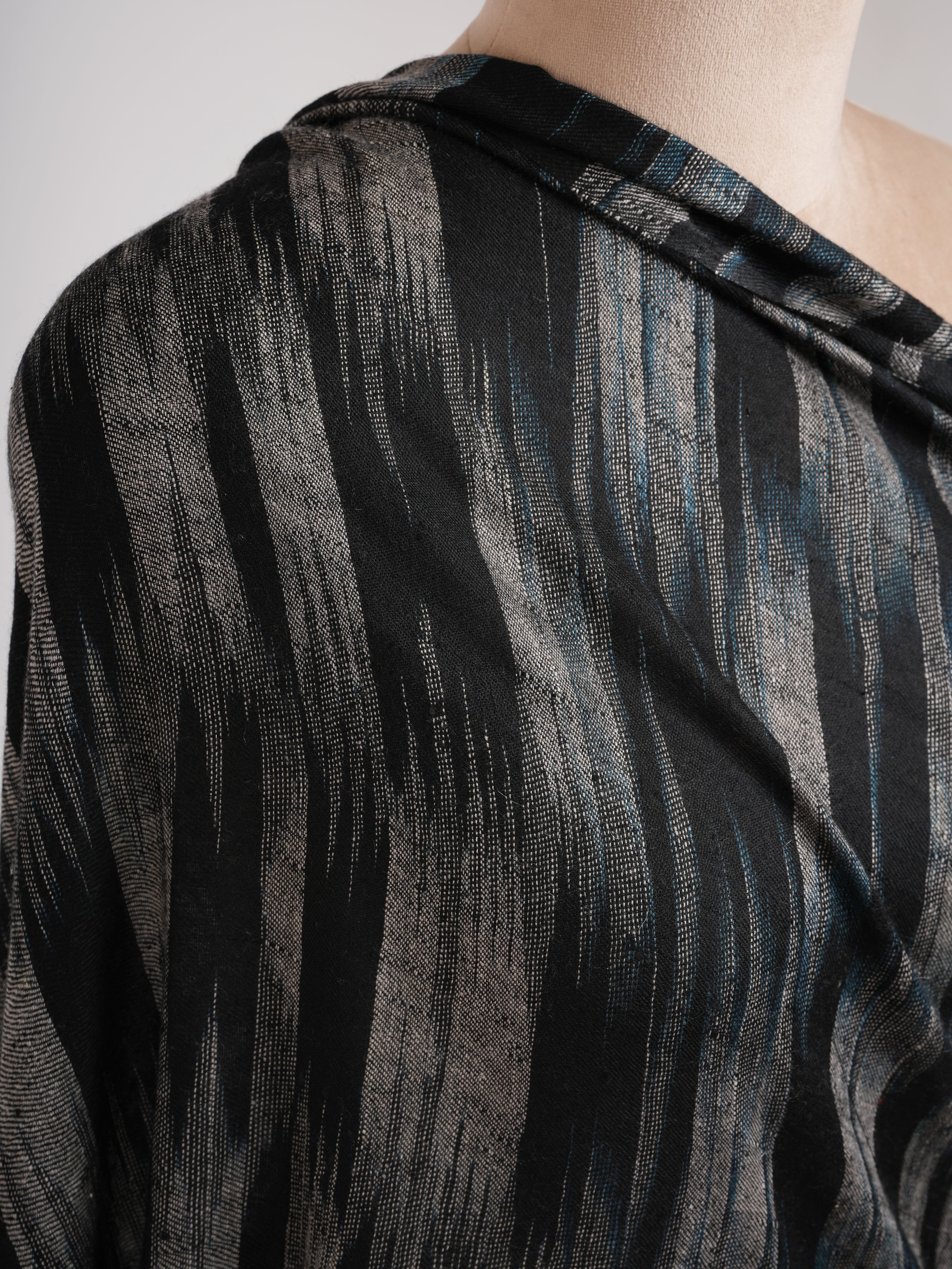 Black and White Handwoven Space Dye Ikat Pashmina Shawl