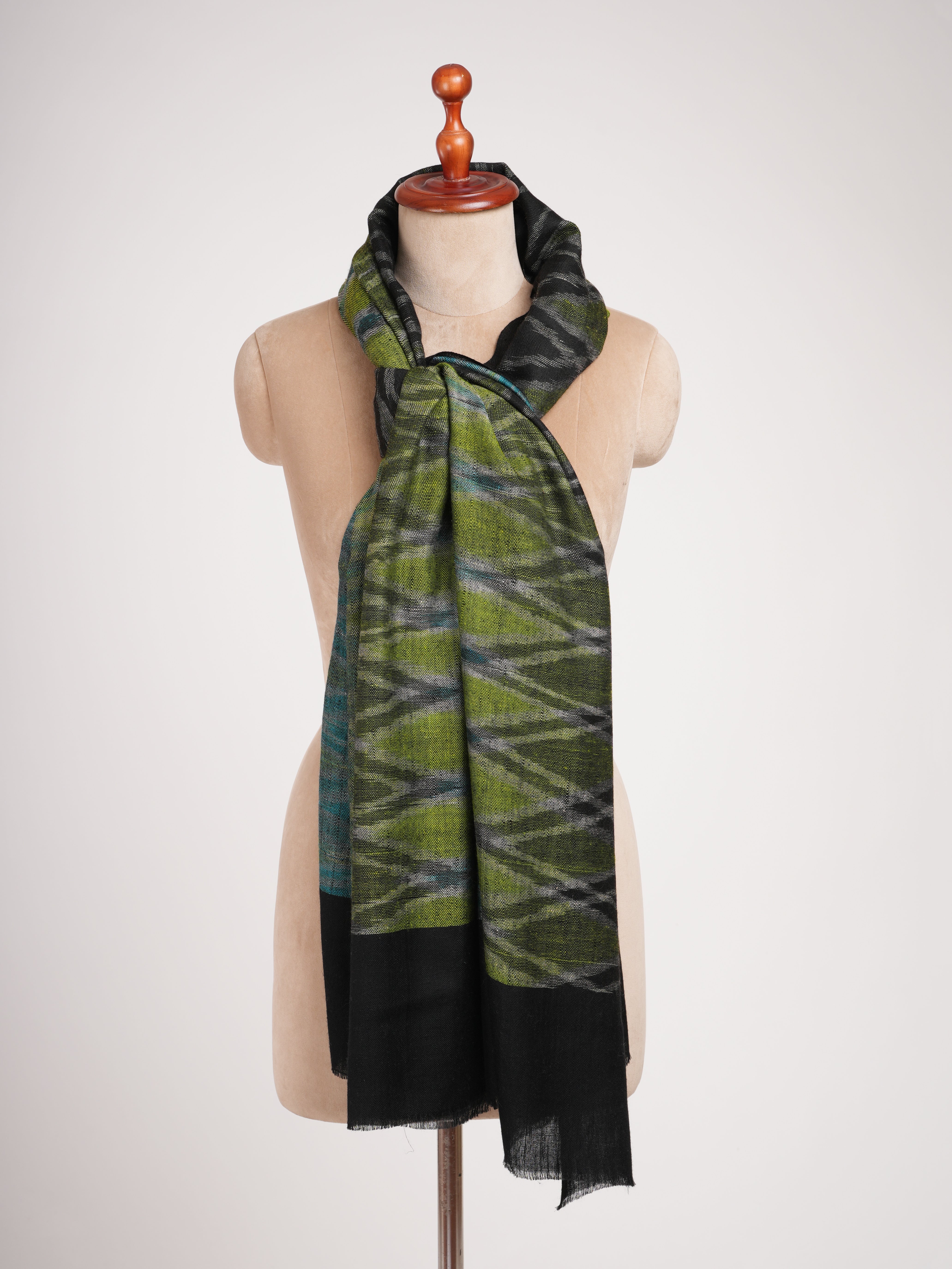 Black Space Dye Ikat Handwoven Pashmina Shawl