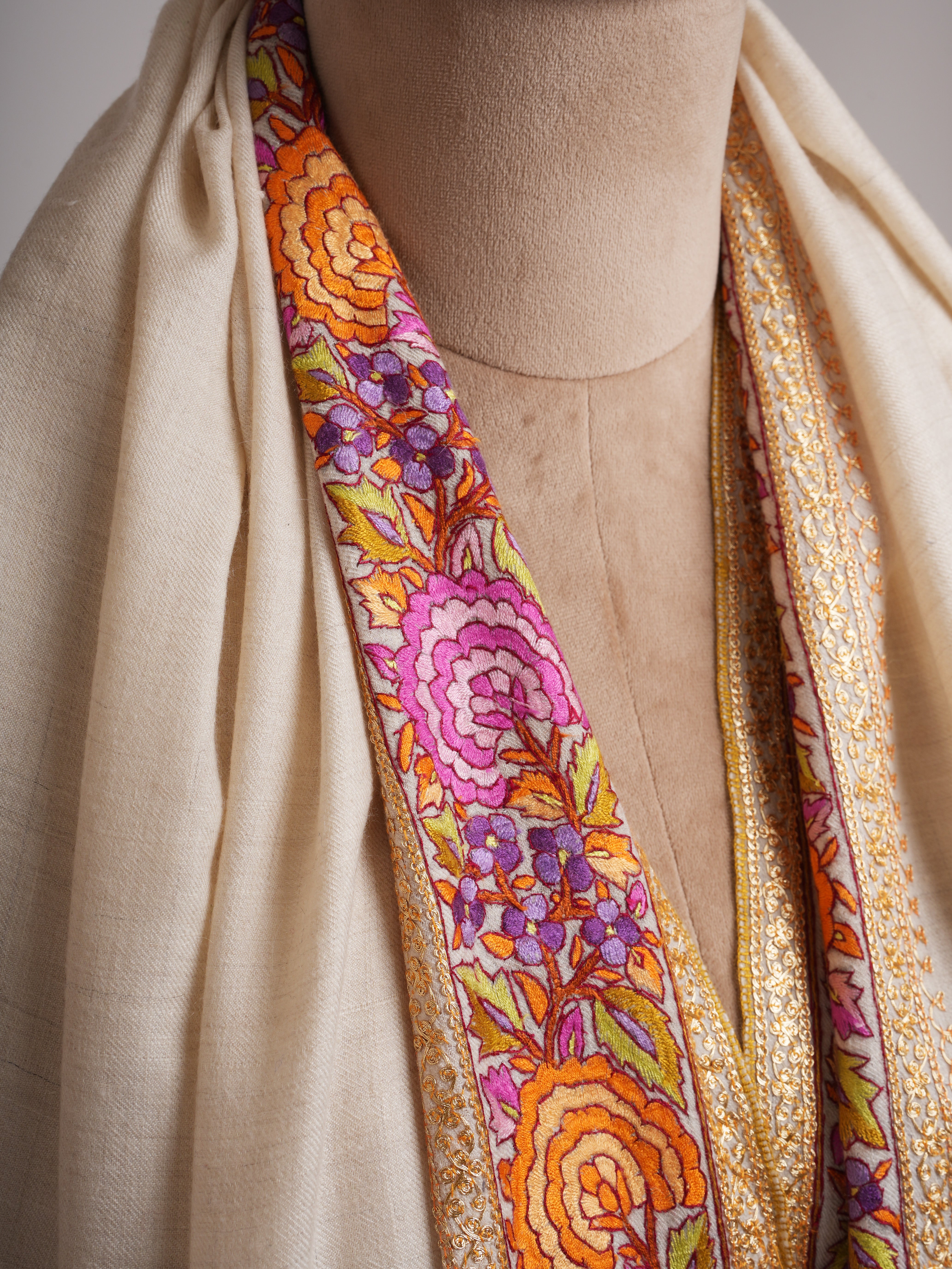 Ivory Pashmina Shawl with Fusion of Papermachie and Tilla