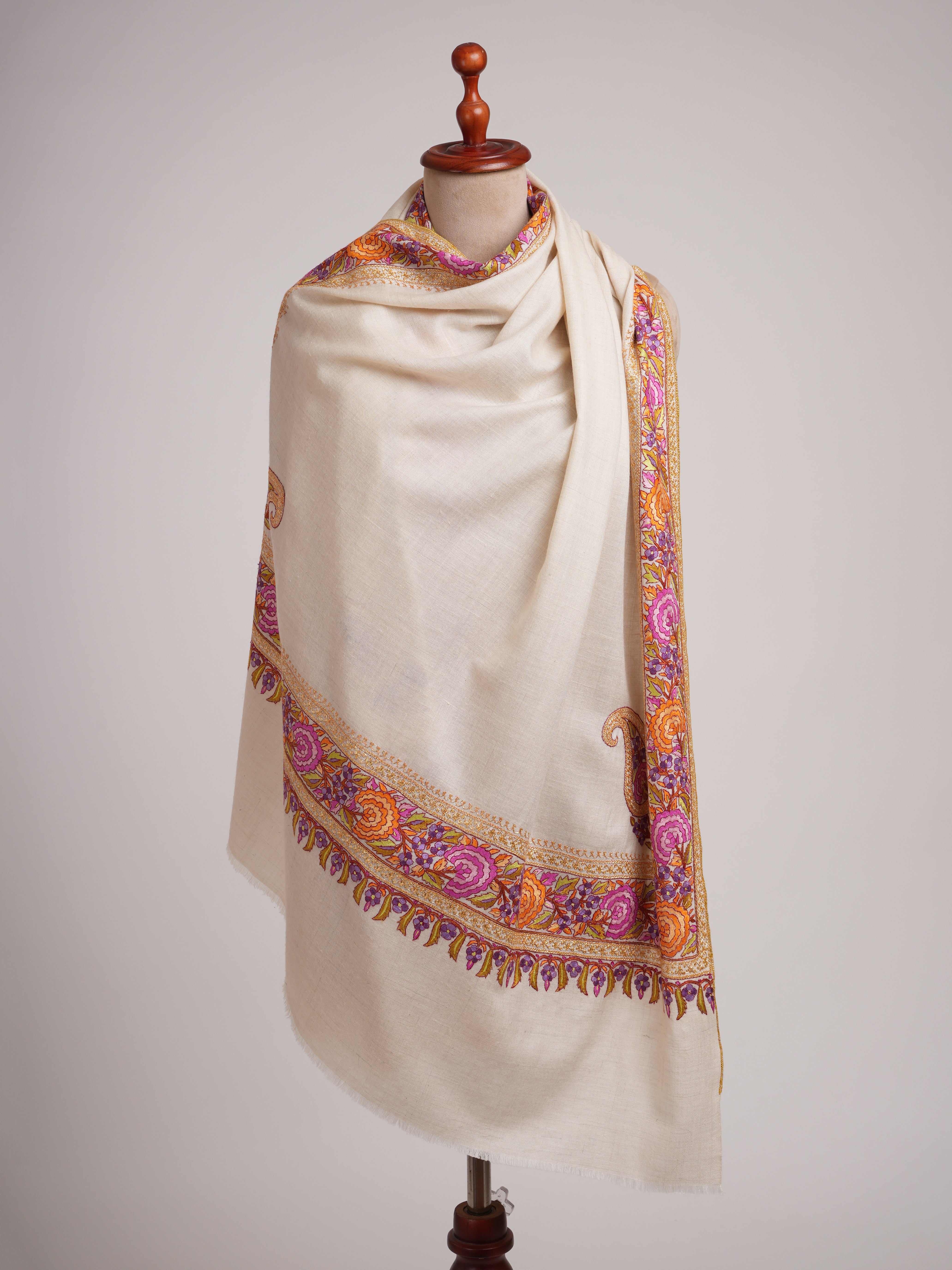 Ivory Pashmina Shawl with Fusion of Papermachie and Tilla
