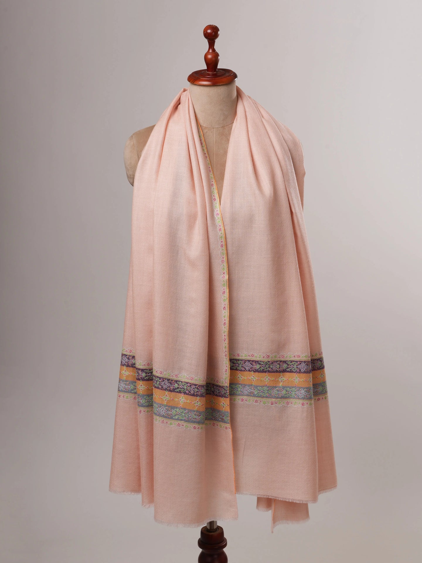 Pink Pashmina Shawl – Handwoven with Palla Sozni Embroidery Shahkaar