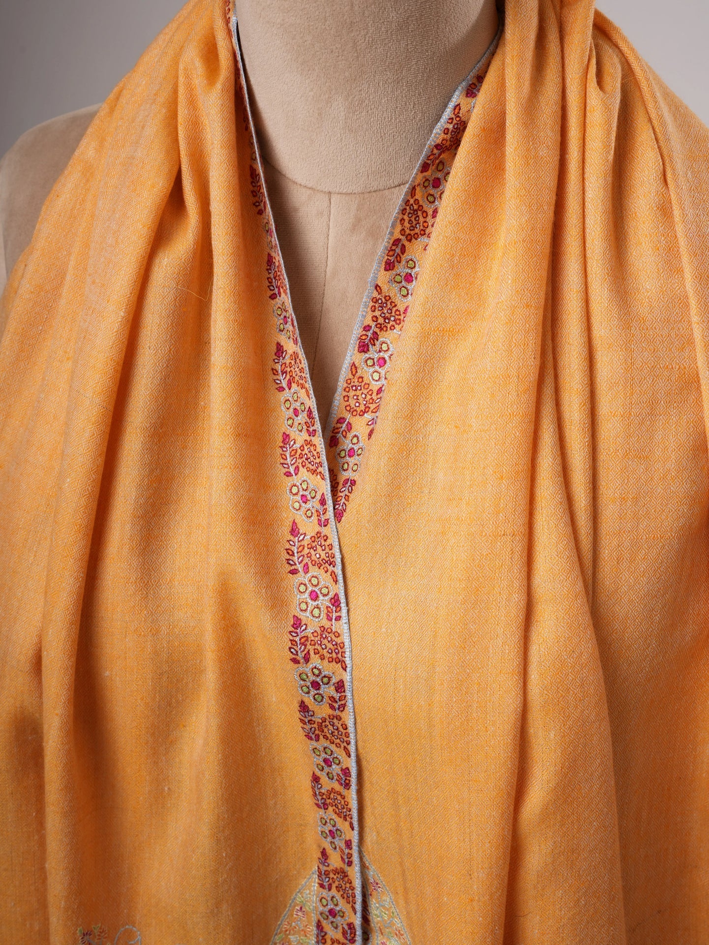 Orange Kashmiri Pashmina Shawl – Handwoven with Palla Embroidery Shahkaar