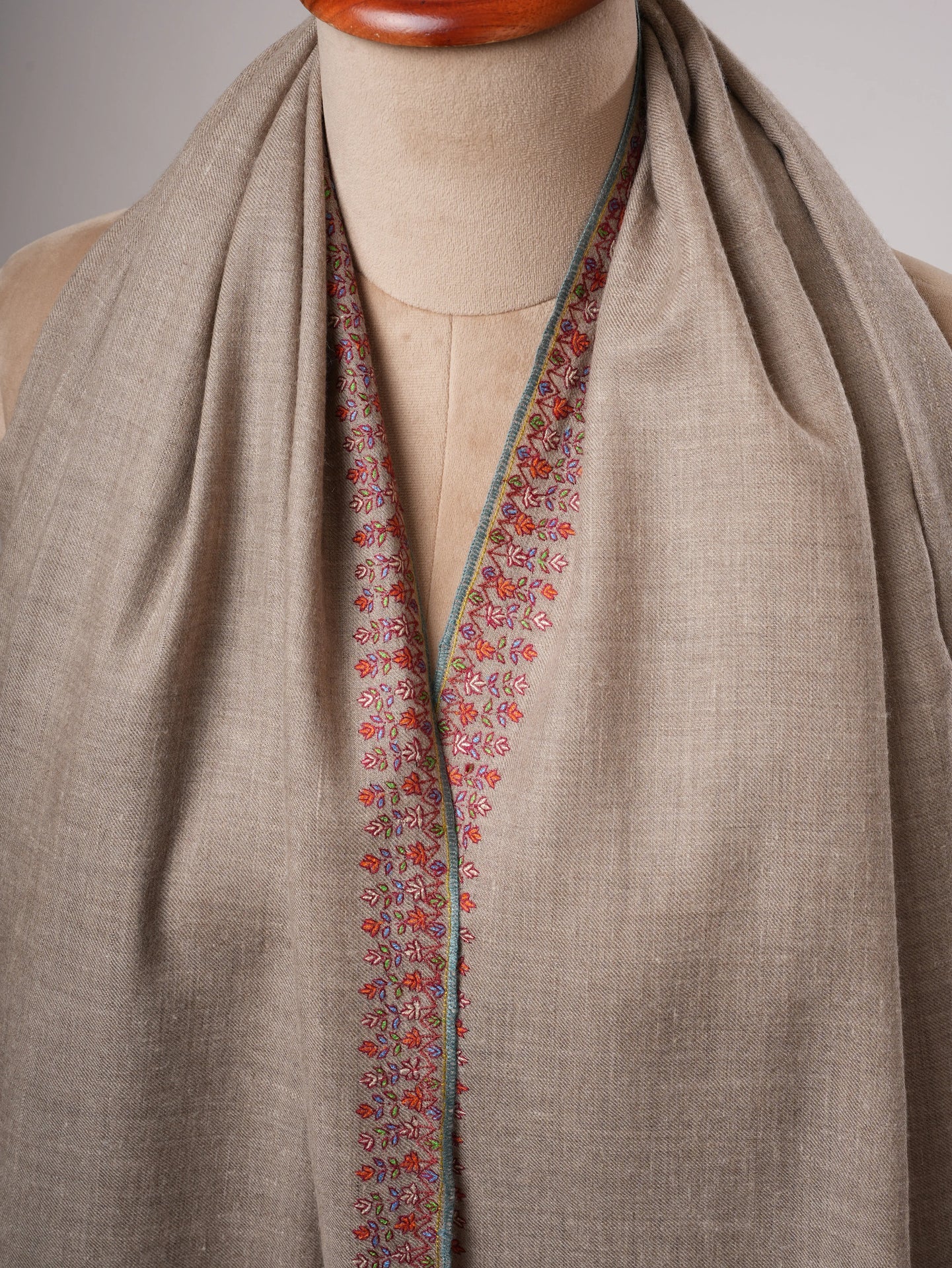 Natural Grey Kashmiri Pashmina Shawl – Palla Purple Sozni Embroidery Shahkaar