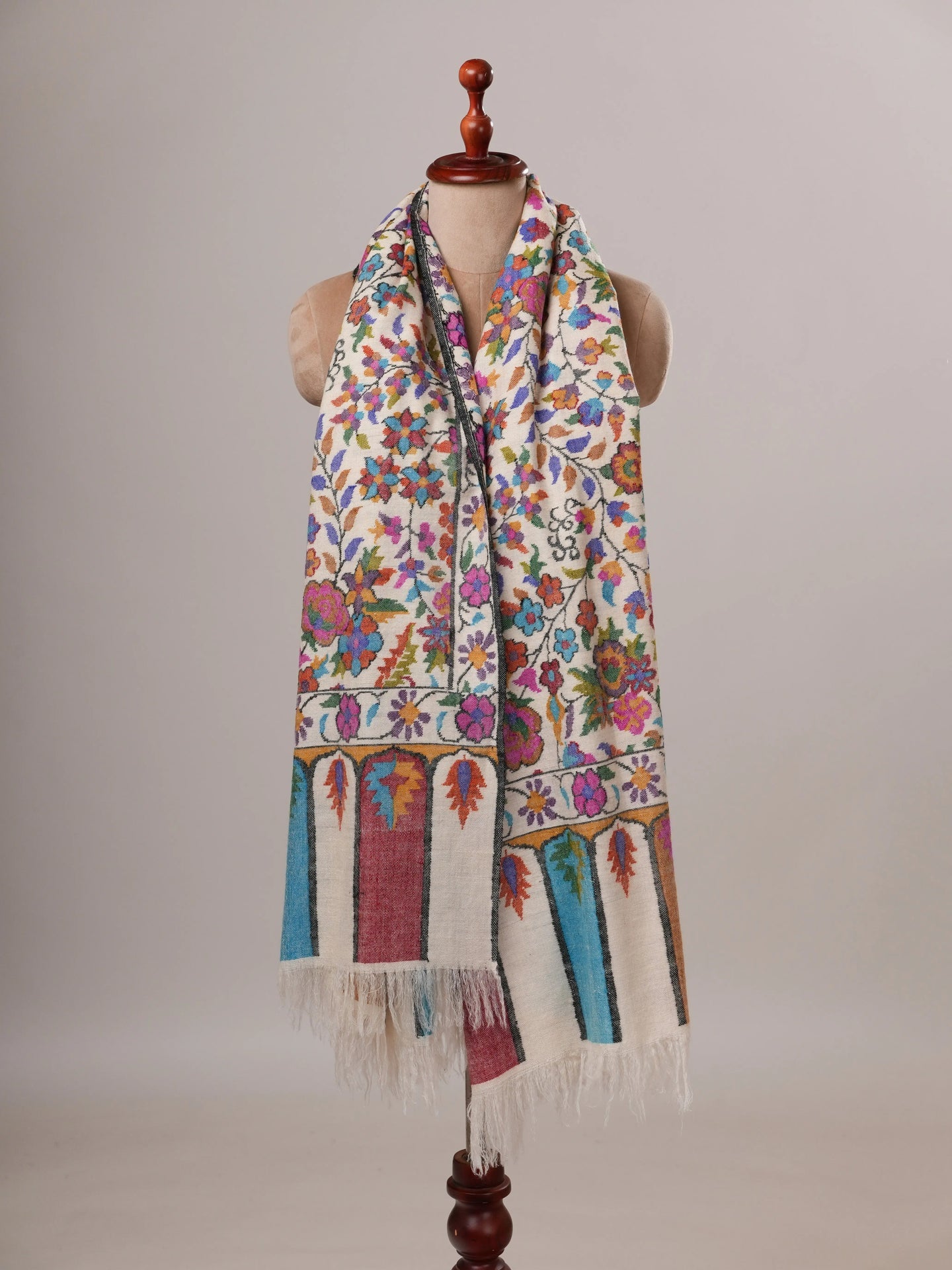Handspun Handwoven Kani Pure Pashmina Shawl Shahkaar Global