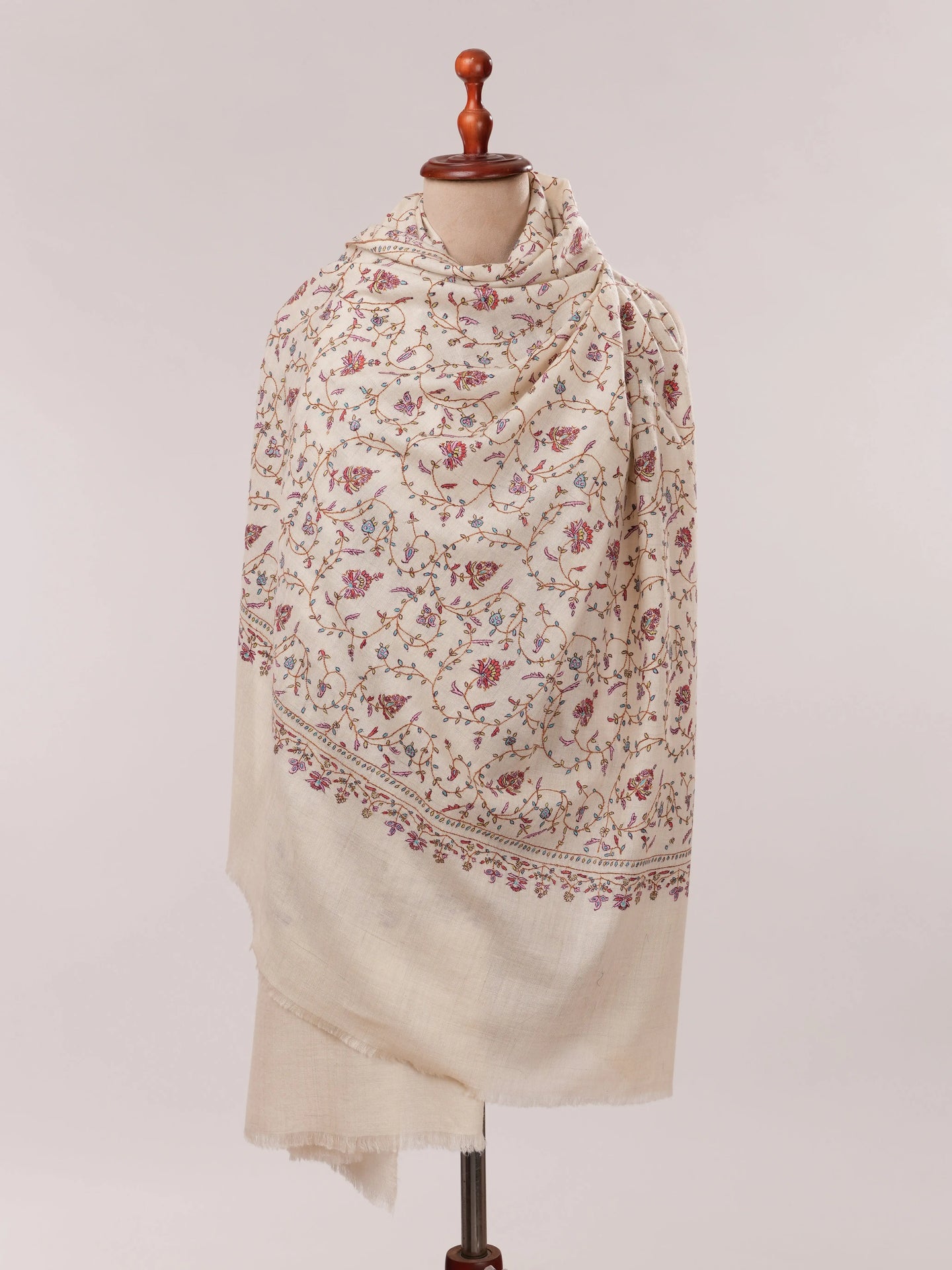 Natural Off White Hand Embroidered Sozni Jali Pashmina Shawl Shahkaar.com