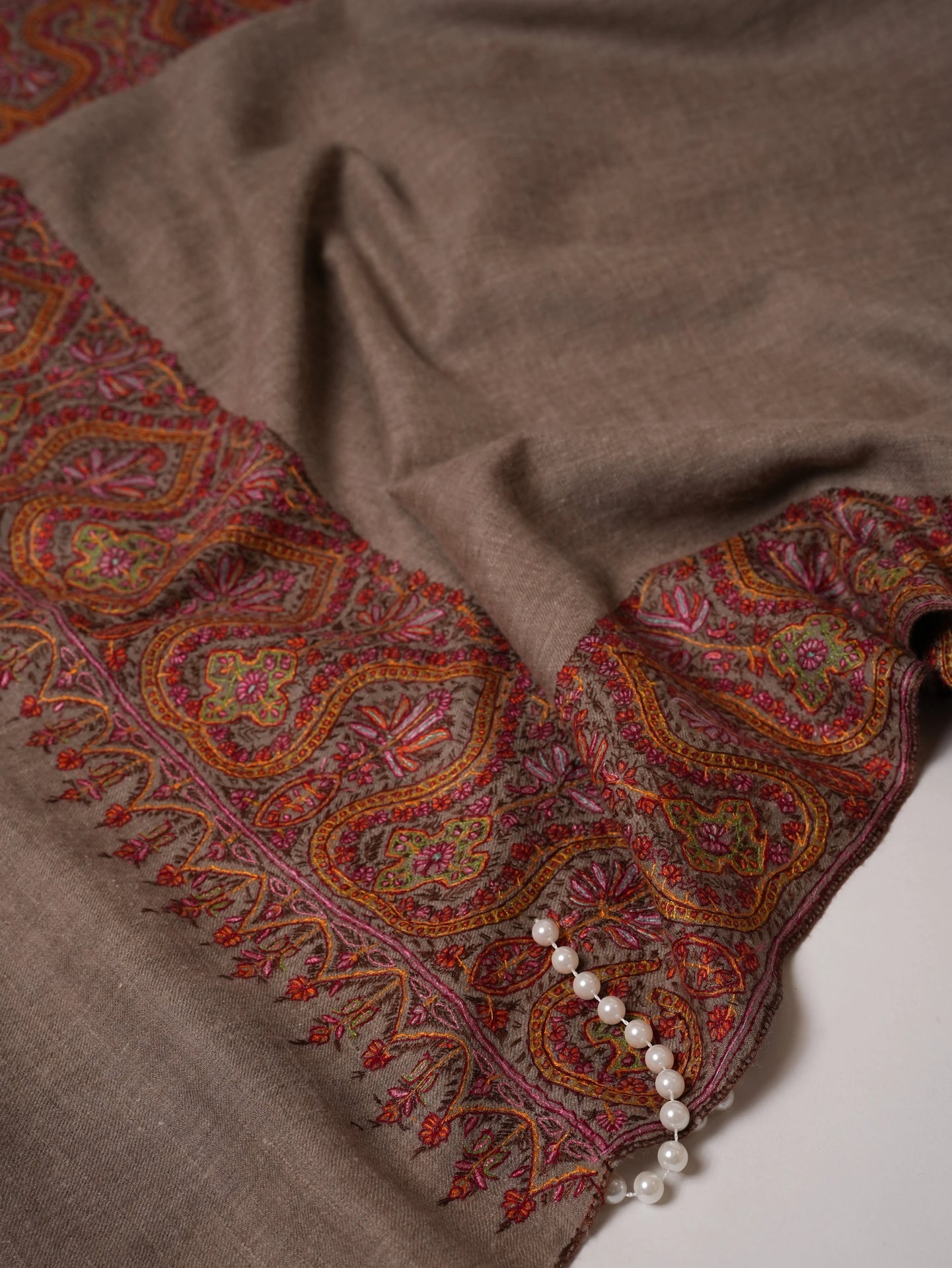 Natural Grey Pashmina Shawl with Daurdar Hand Embroidery Shahkaar.com