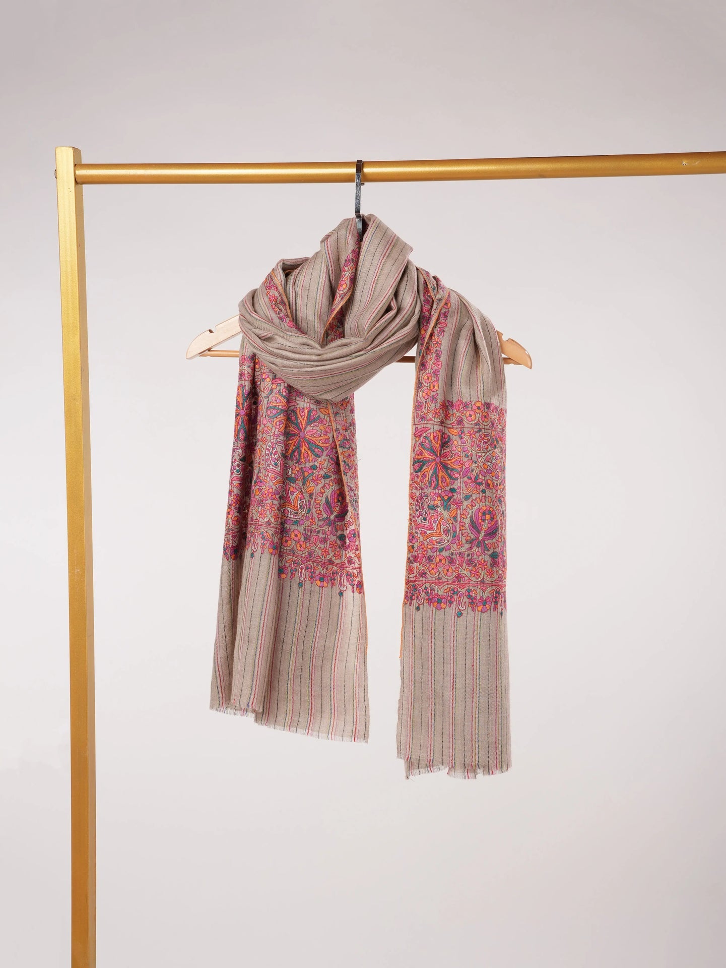 Pashmina Handwoven Shawl with Palldar Hand Papermachie Embroidery Shahkaar.com