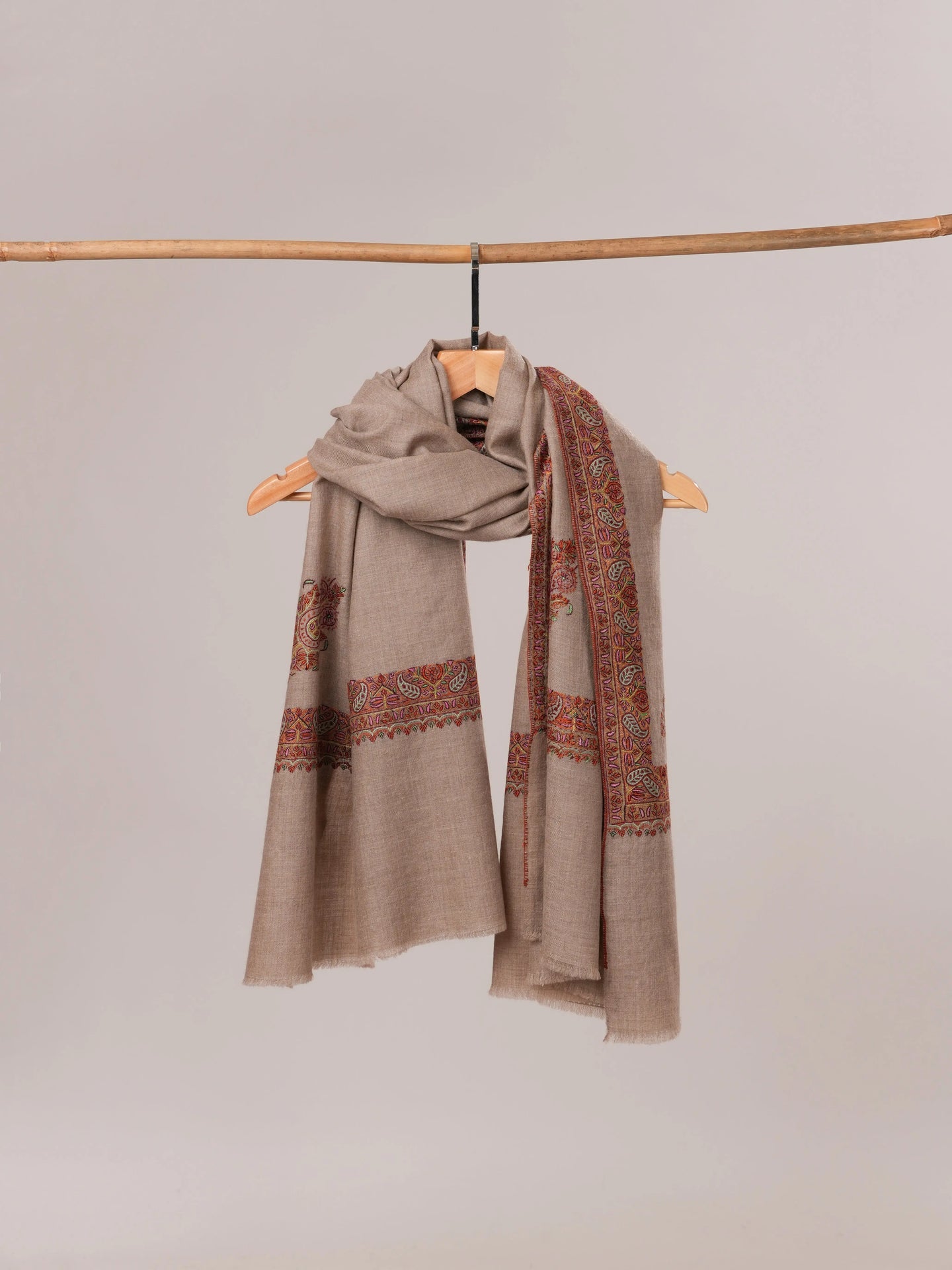 Classic Hand Embroidered Pure Pashmina Shawl with Daur & Koon Motif Shahkaar.com