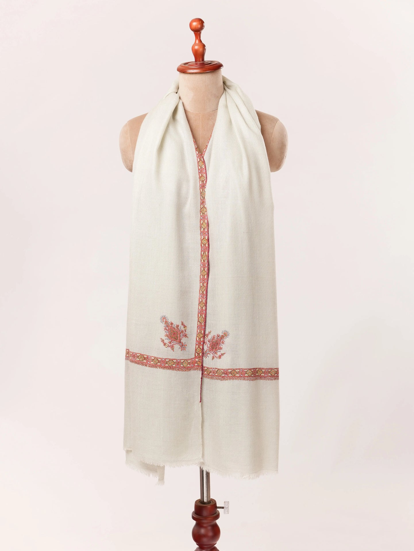 Hashia Kashmiri Handwoven White Pashmina Shawl with Sozni Work Embroidery Shahkaar.com