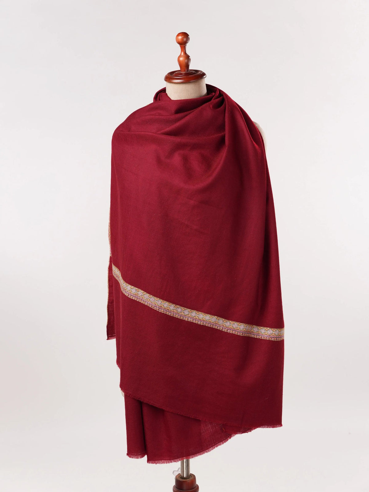 Maroon Handwoven Sozni Hashidar Lightweight Pashmina Shawl