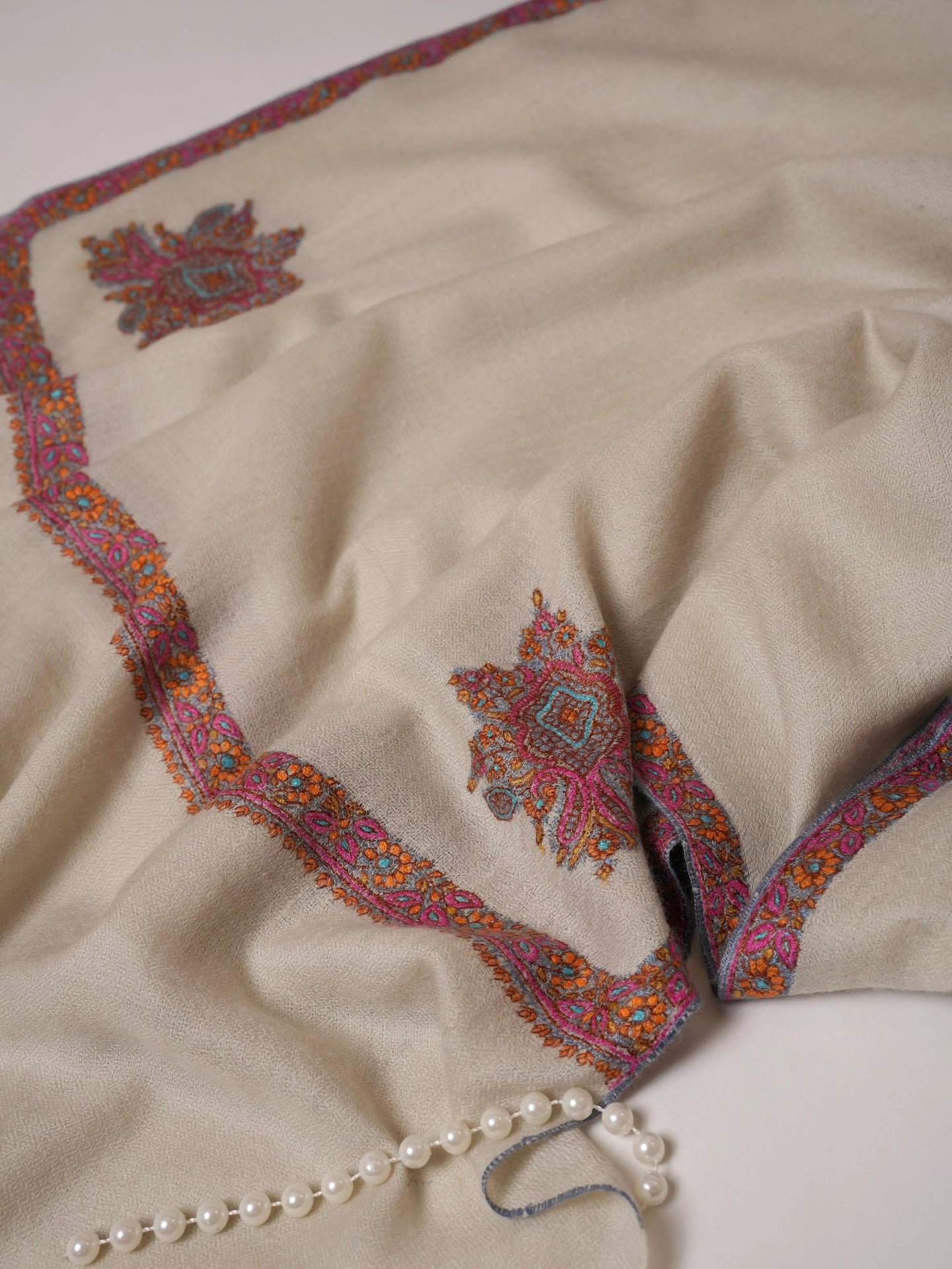 Soft Pashmina Shawl with Classic Hashia Hand Embroidery Shahkaar.com