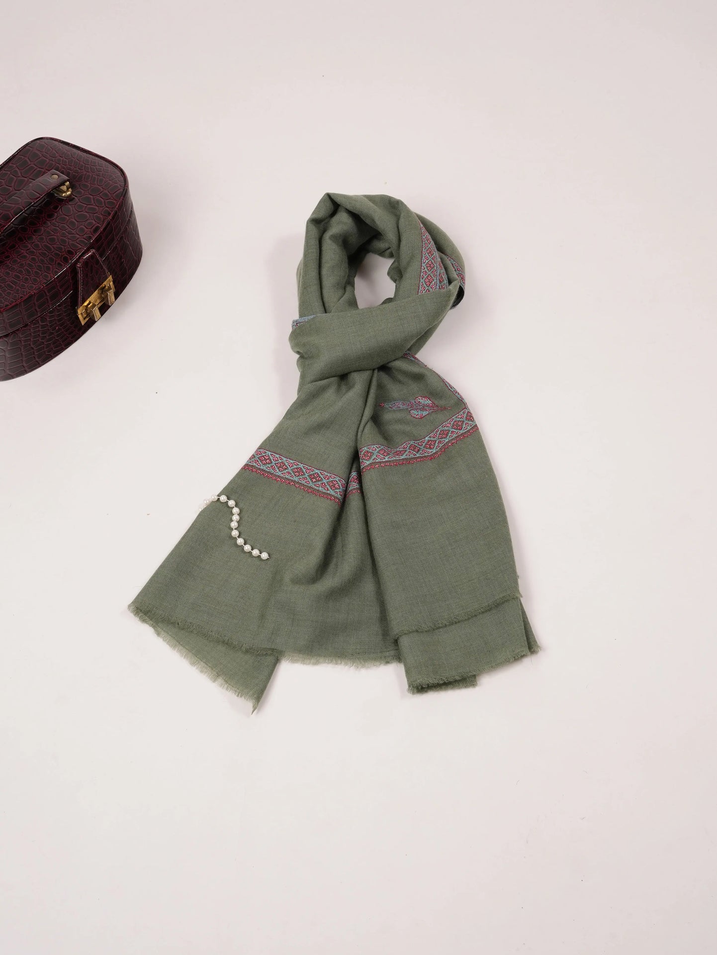 Green Handwoven Pashmina Shawl with Hashidar Hand Sozni Embroidery Shahkaar.com