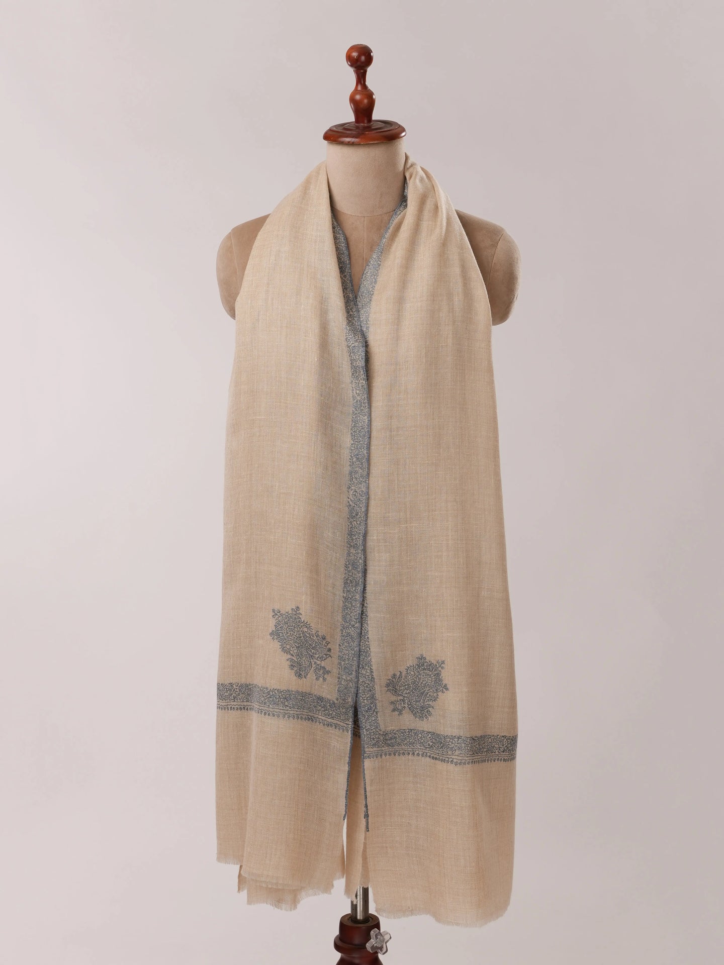 Off White Handwoven Pashmina Shawl with Border Hand Embroidery Shahkaar.com