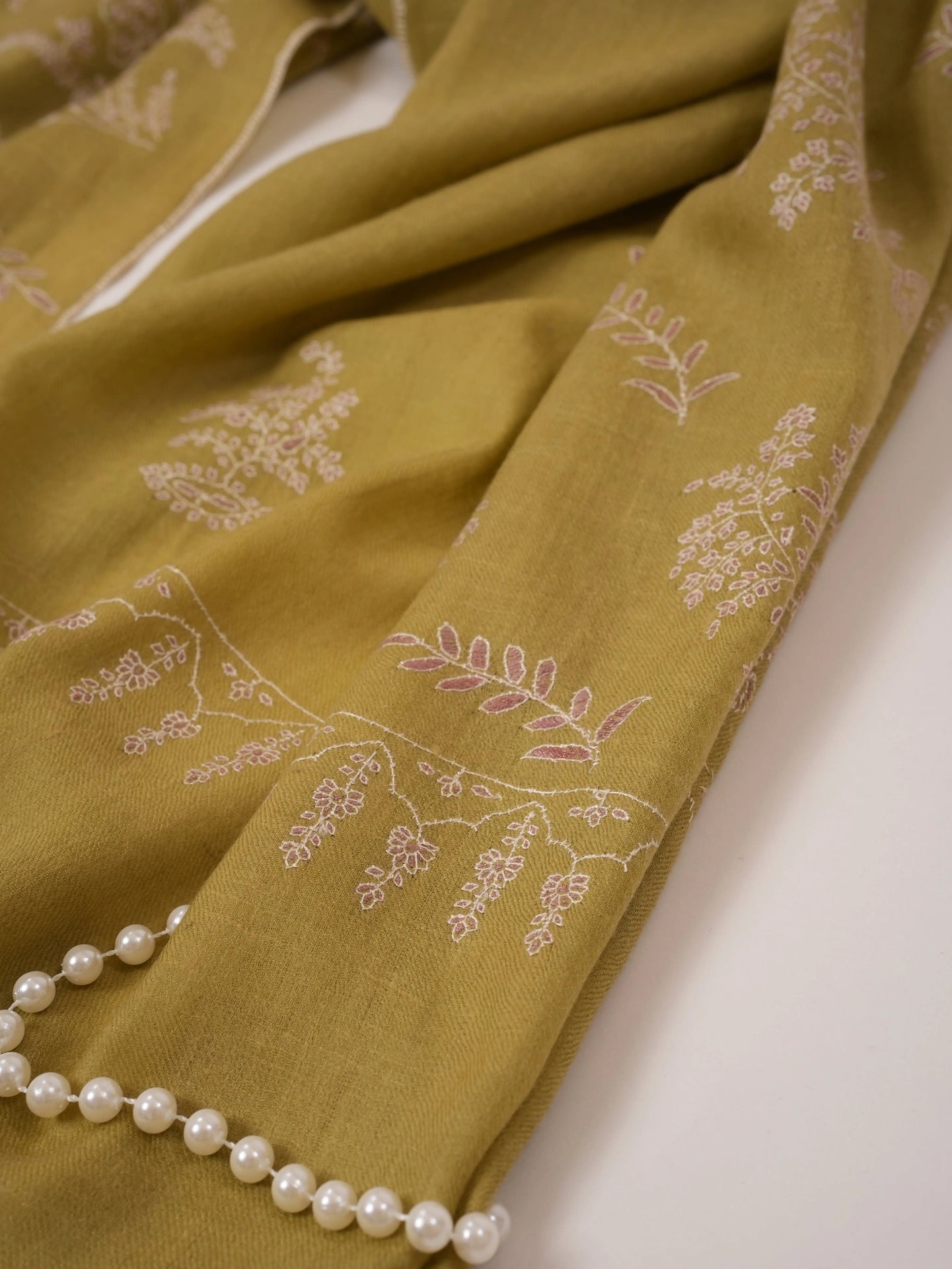 Hand Embroidered Handwoven Indian Cashmere Scarf Shahkaar.com