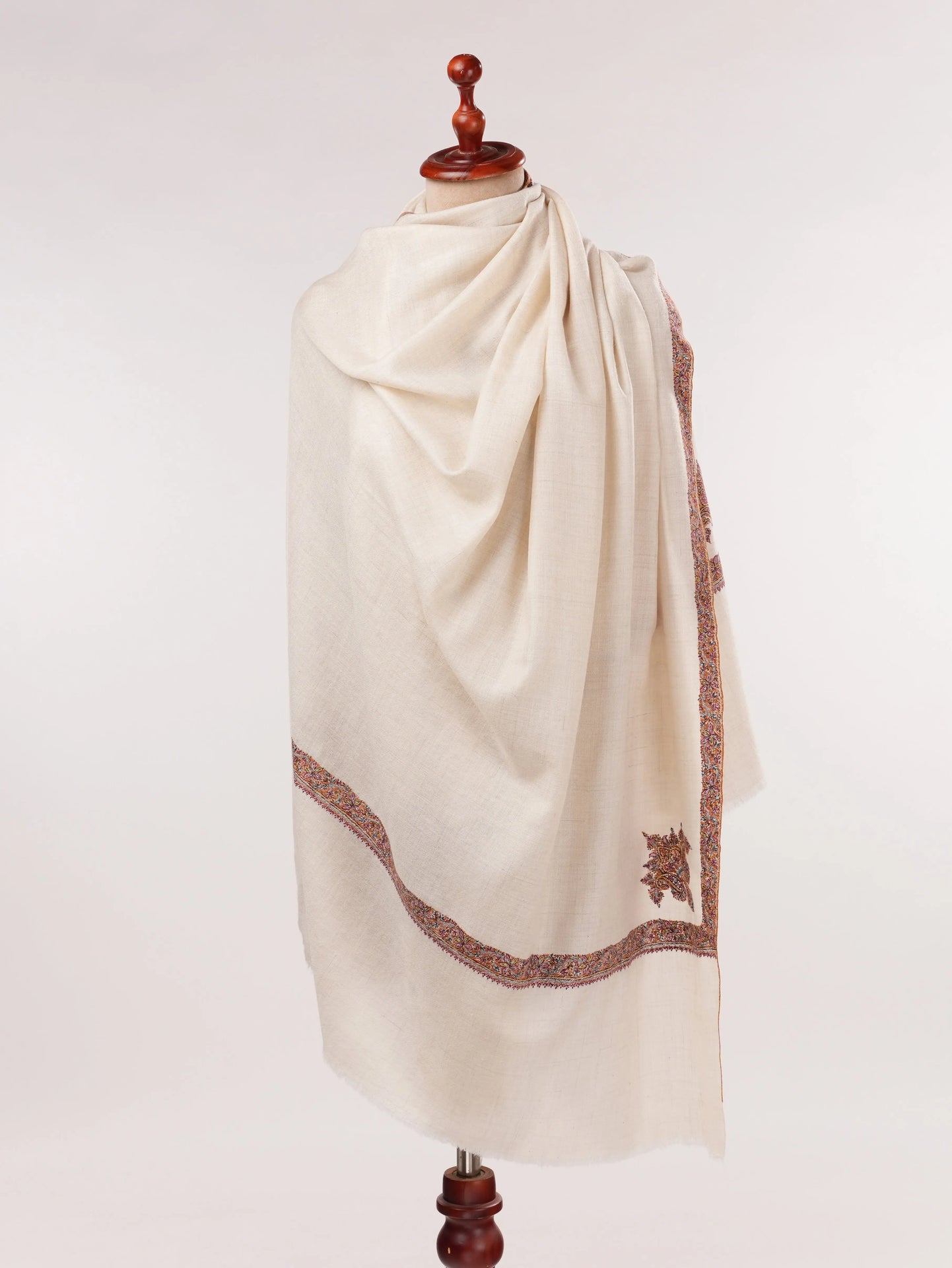 Natural White Pashmina Shawl with Classic Hashia Embroidery Shahkaar.com