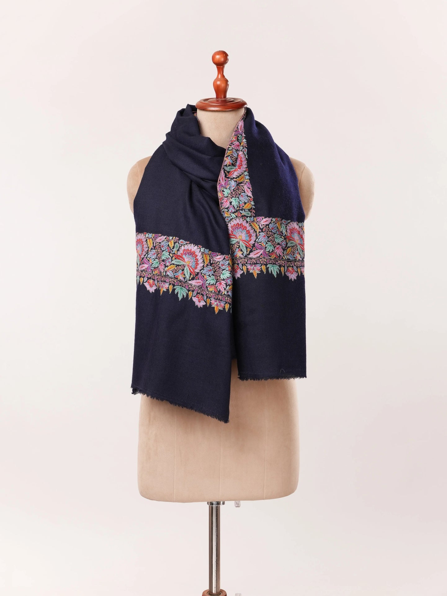 Handwoven Navy Blue Daurdar Shawl in Soft Pashmina from Kashmir Shahkaar.com