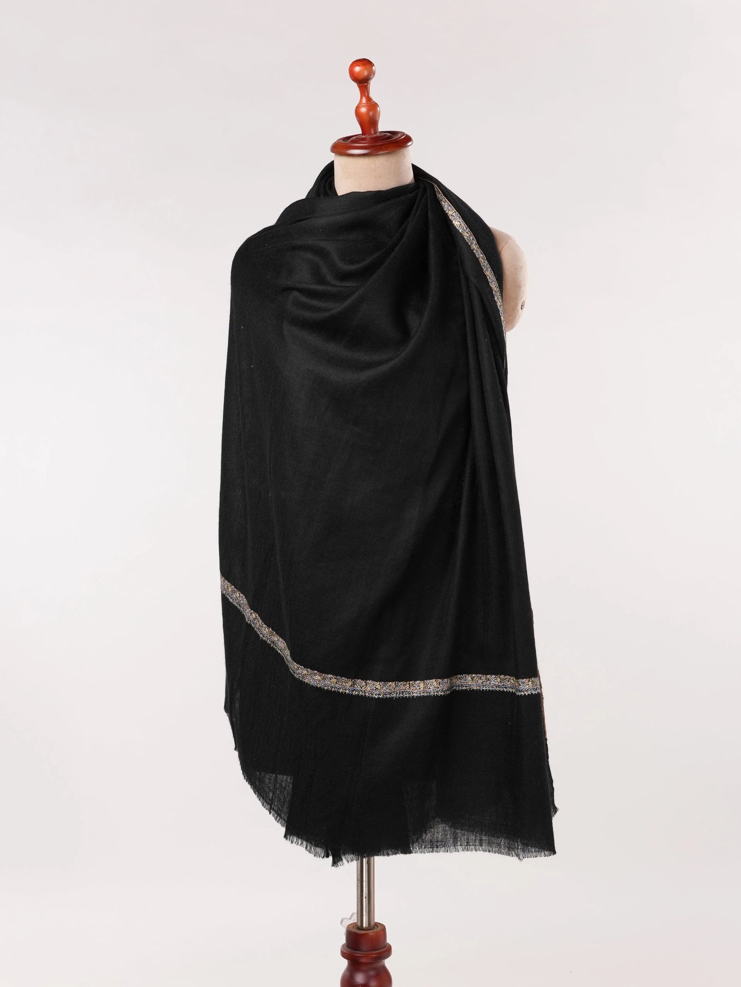 Handwoven Black Kashmiri Pashmina Shawl with Baildar Hand Sozni Embroidery Shahkaar.com