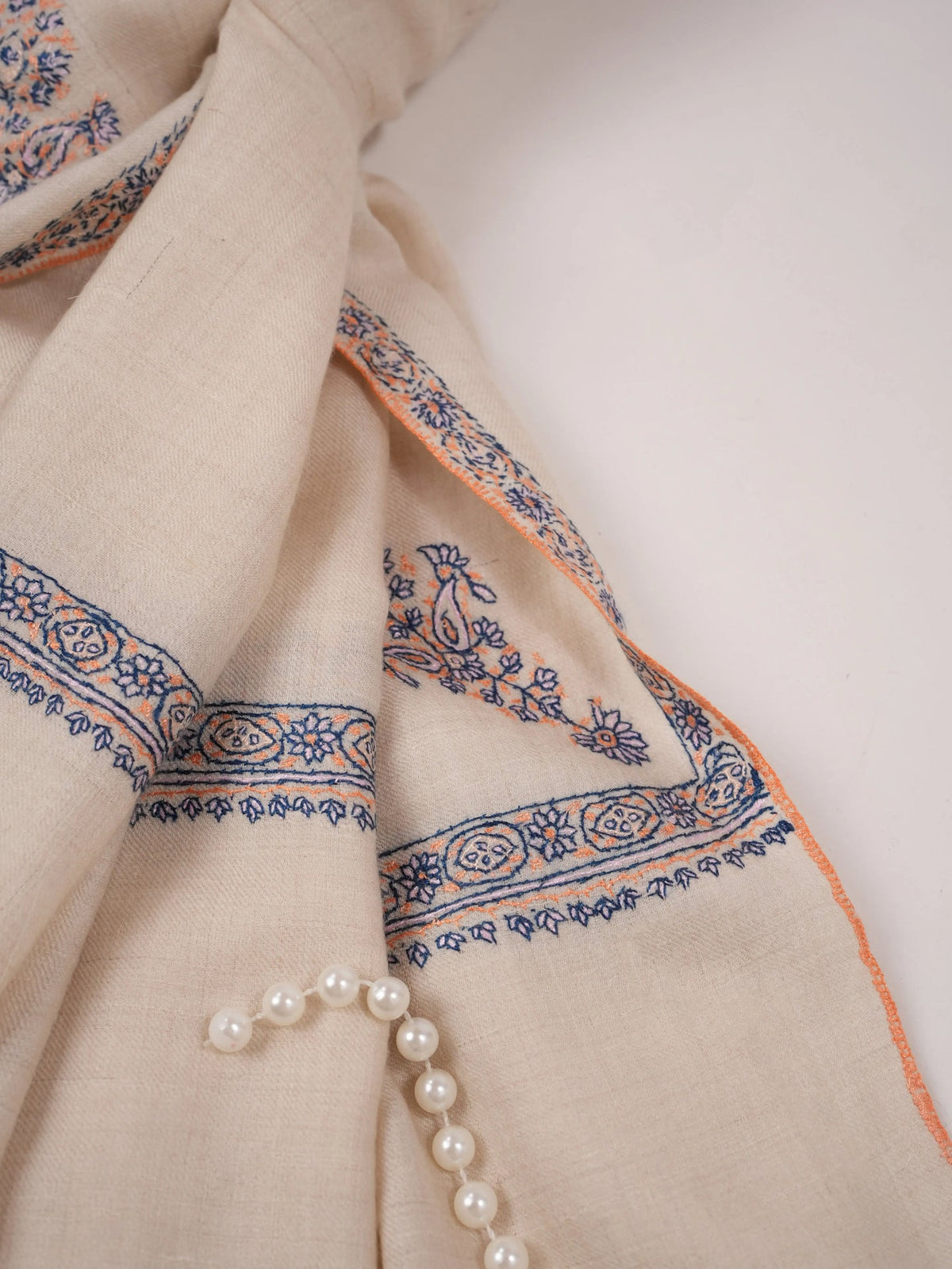 Natural White Pashmina Shawl with Baildar Hand Embroidery Shahkaar.com