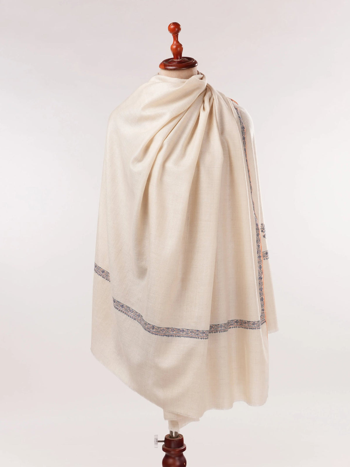 Natural White Pashmina Shawl with Baildar Hand Embroidery Shahkaar.com
