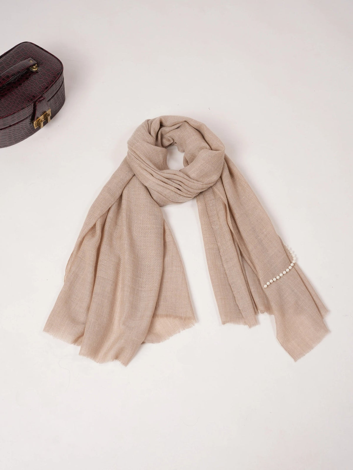 Half Diamond Woven Handwoven Classic Pashmina Shawl